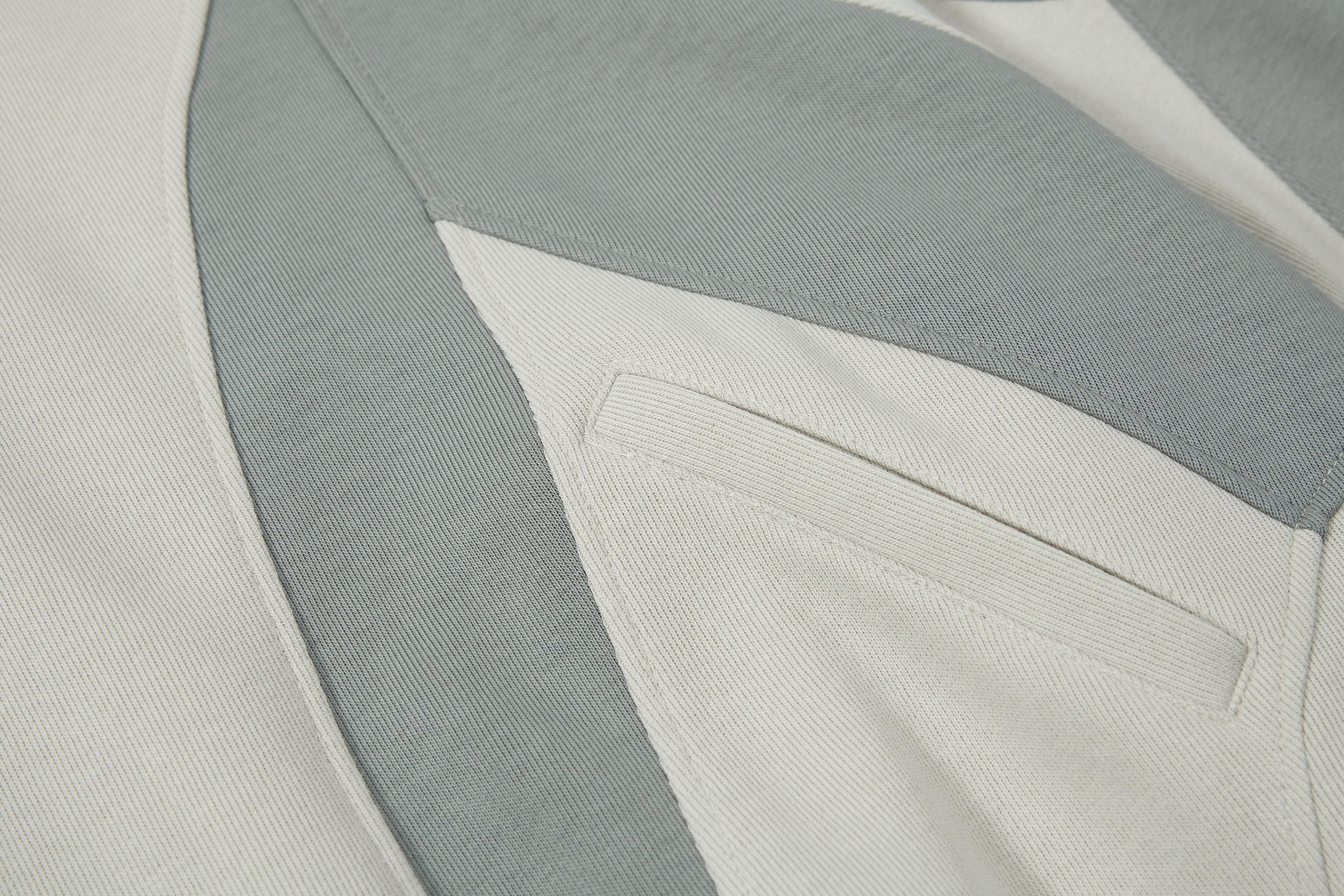 3-6-5.shop Multi-Panel Contrast Hooded Sweatshirt
