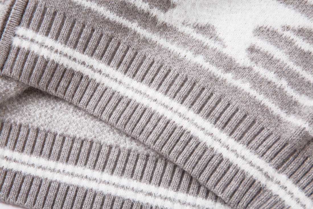3-6-5.shop Star Knit Faux Fur Hoodie