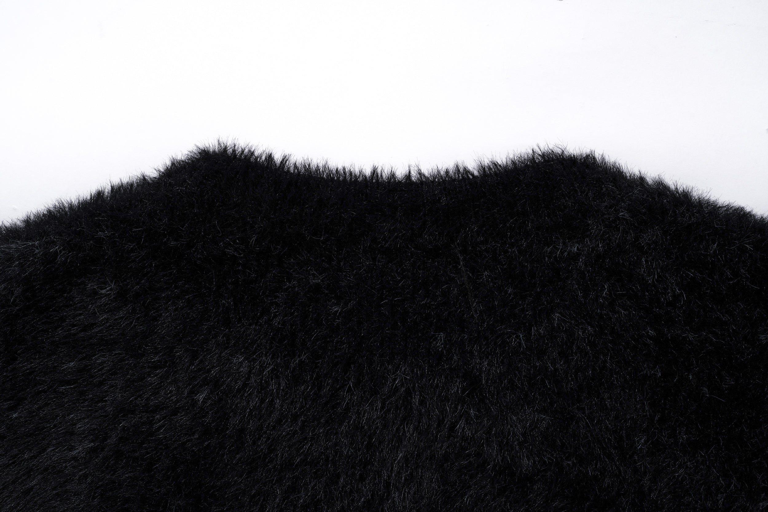 3-6-5.shop Fluffy Crest Knit Sweater