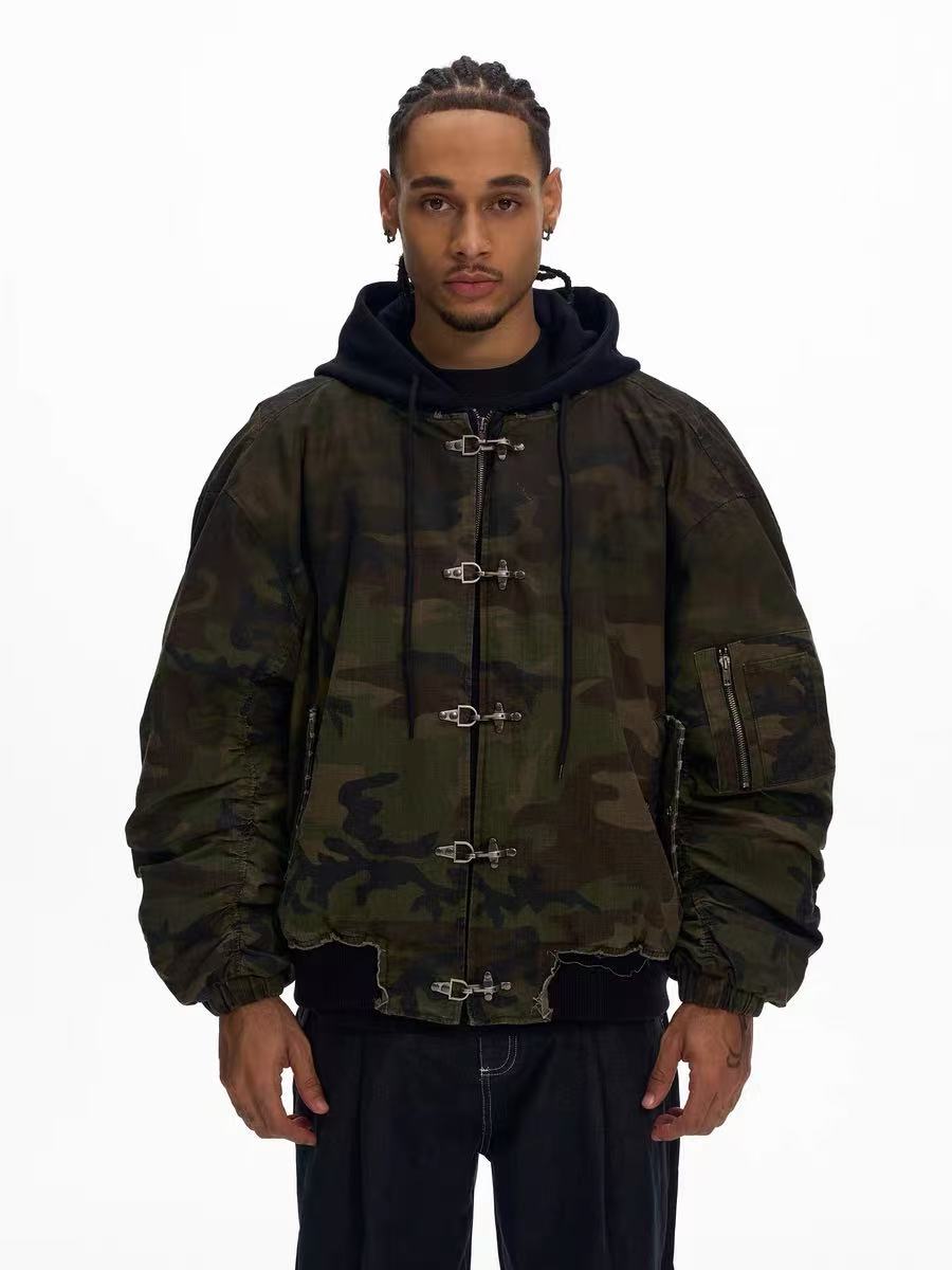 3-6-5.shop Camo Hook Detail Distressed Jacket
