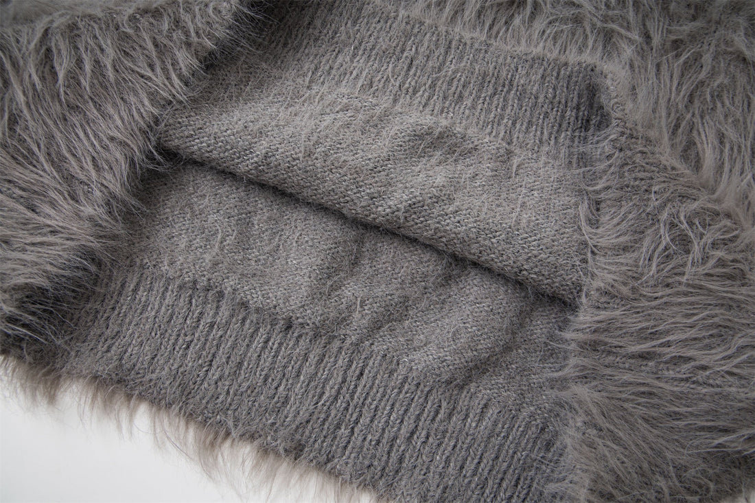 3-6-5.shop Long-Fur Graphic Sweater