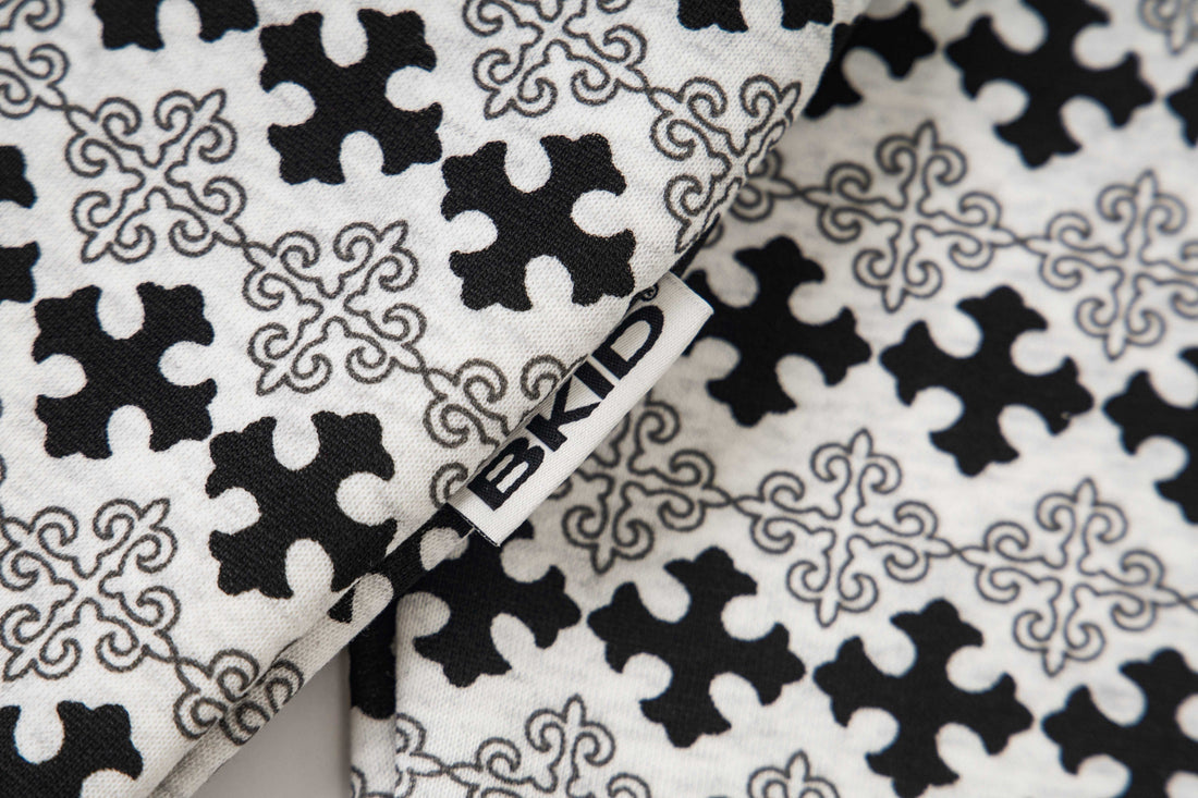 3-6-5.shop Gothic Pattern Full-Zip Hoodie