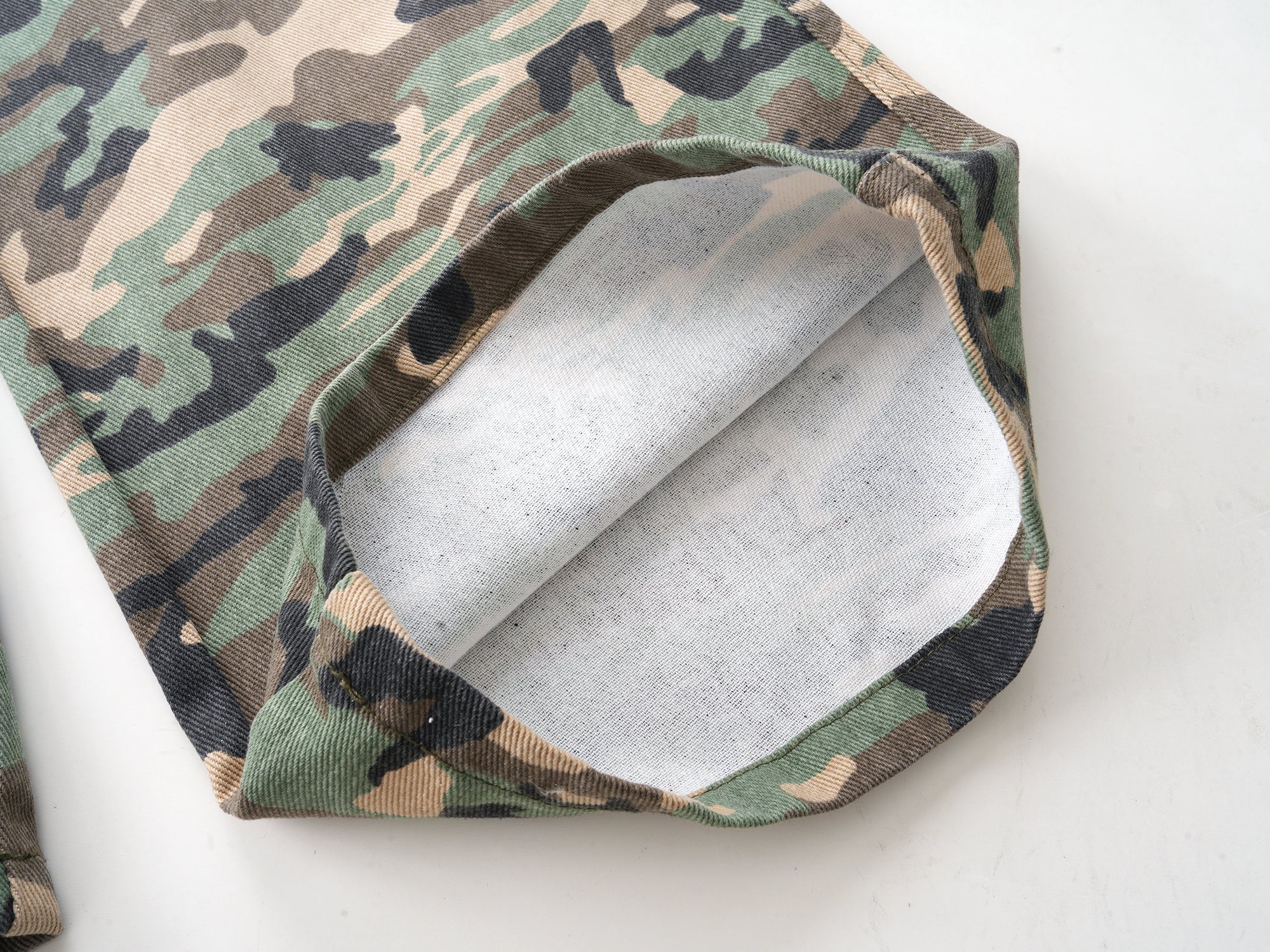 3-6-5.shop Classic Camo Cargo Pants