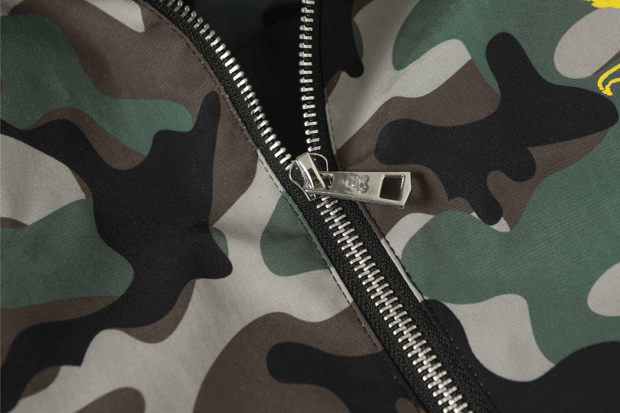 3-6-5.shop Camo Angel Graphic Vest