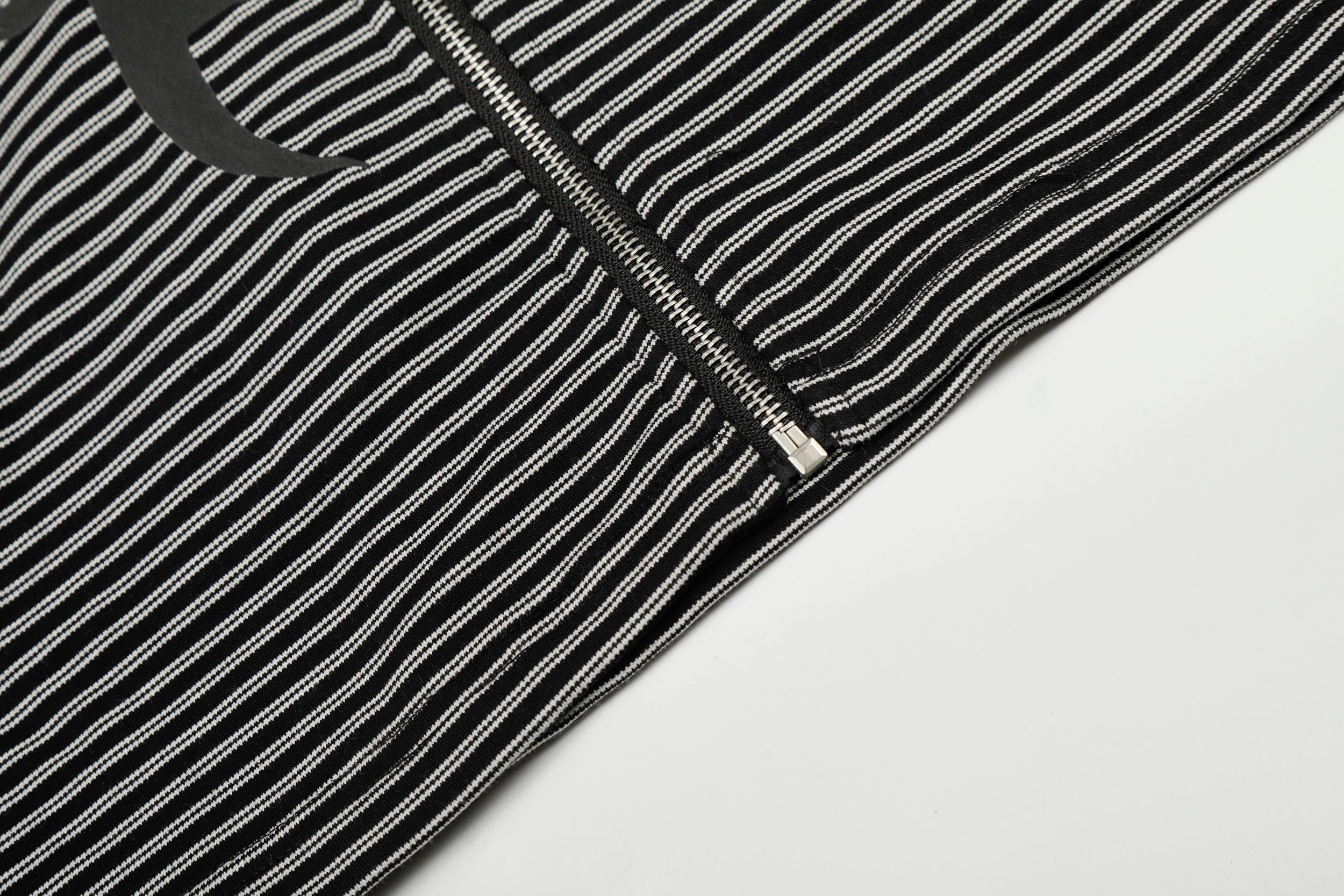 3-6-5.shop Striped Graphic Zip Hoodie