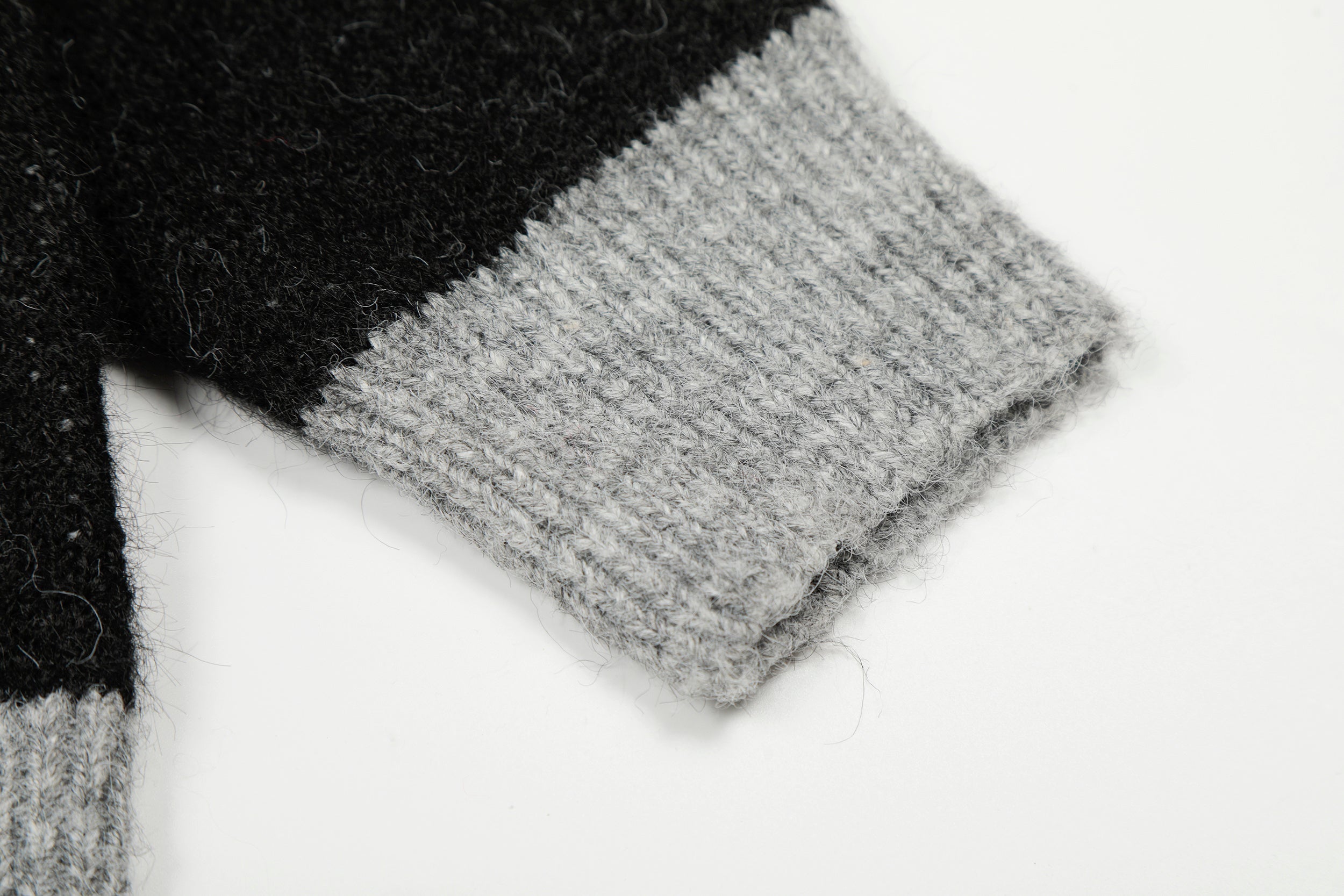 3-6-5.shop Star Stripe Knit Polo Sweater