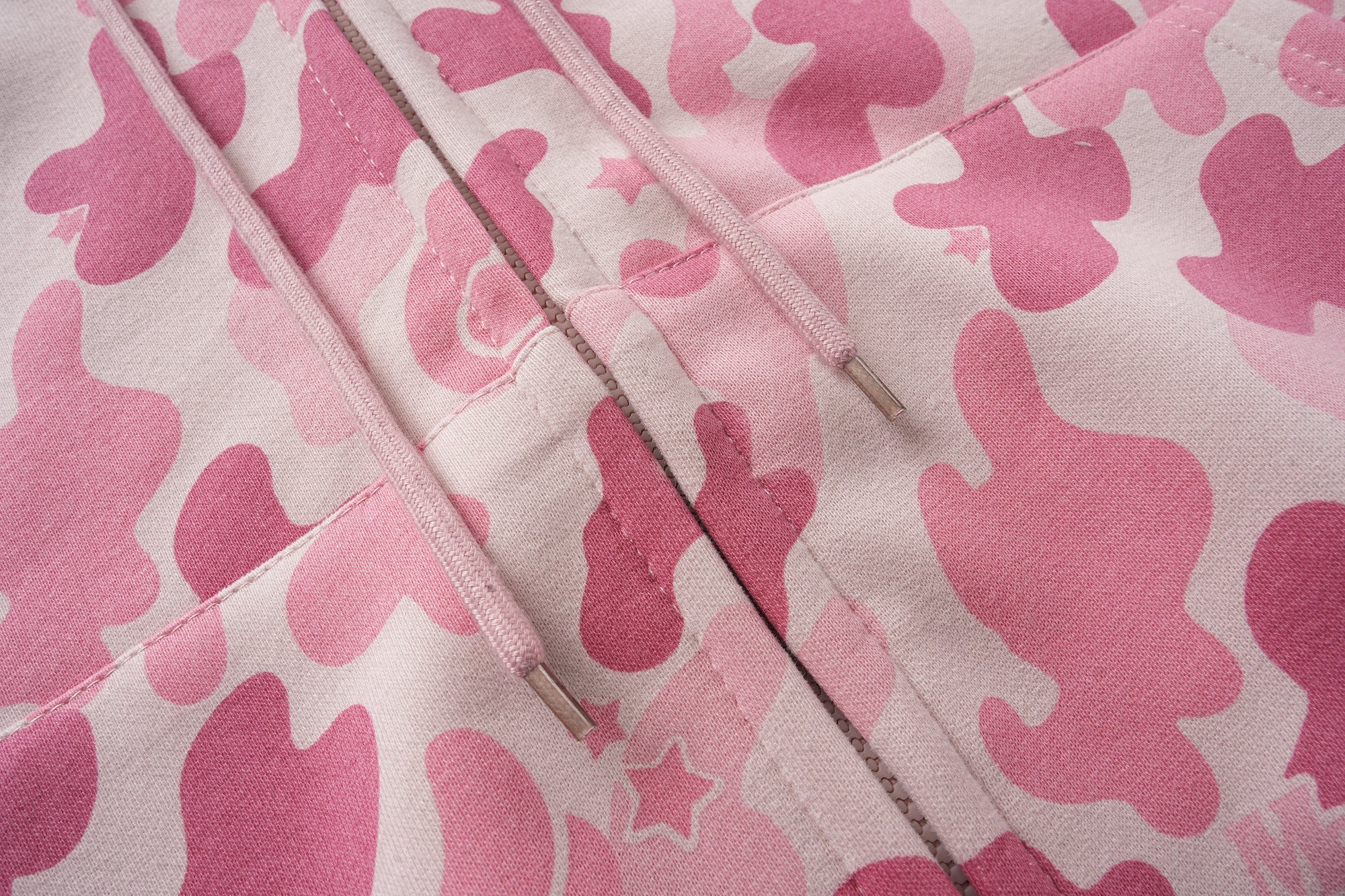 3-6-5.shop Camo Graphic Zip-Up Hoodie
