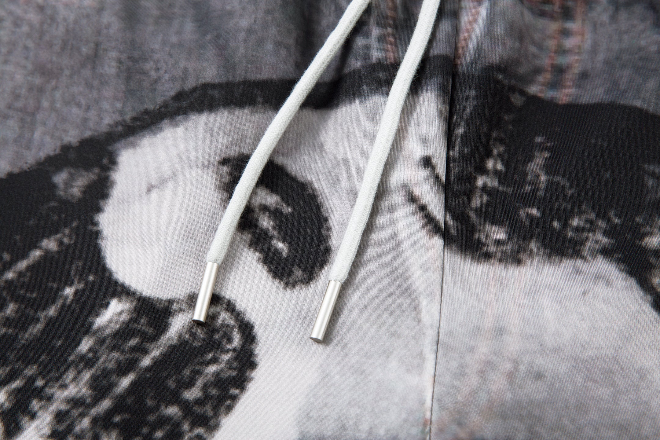 3-6-5.shop Cat Print Barrel Denim Pants