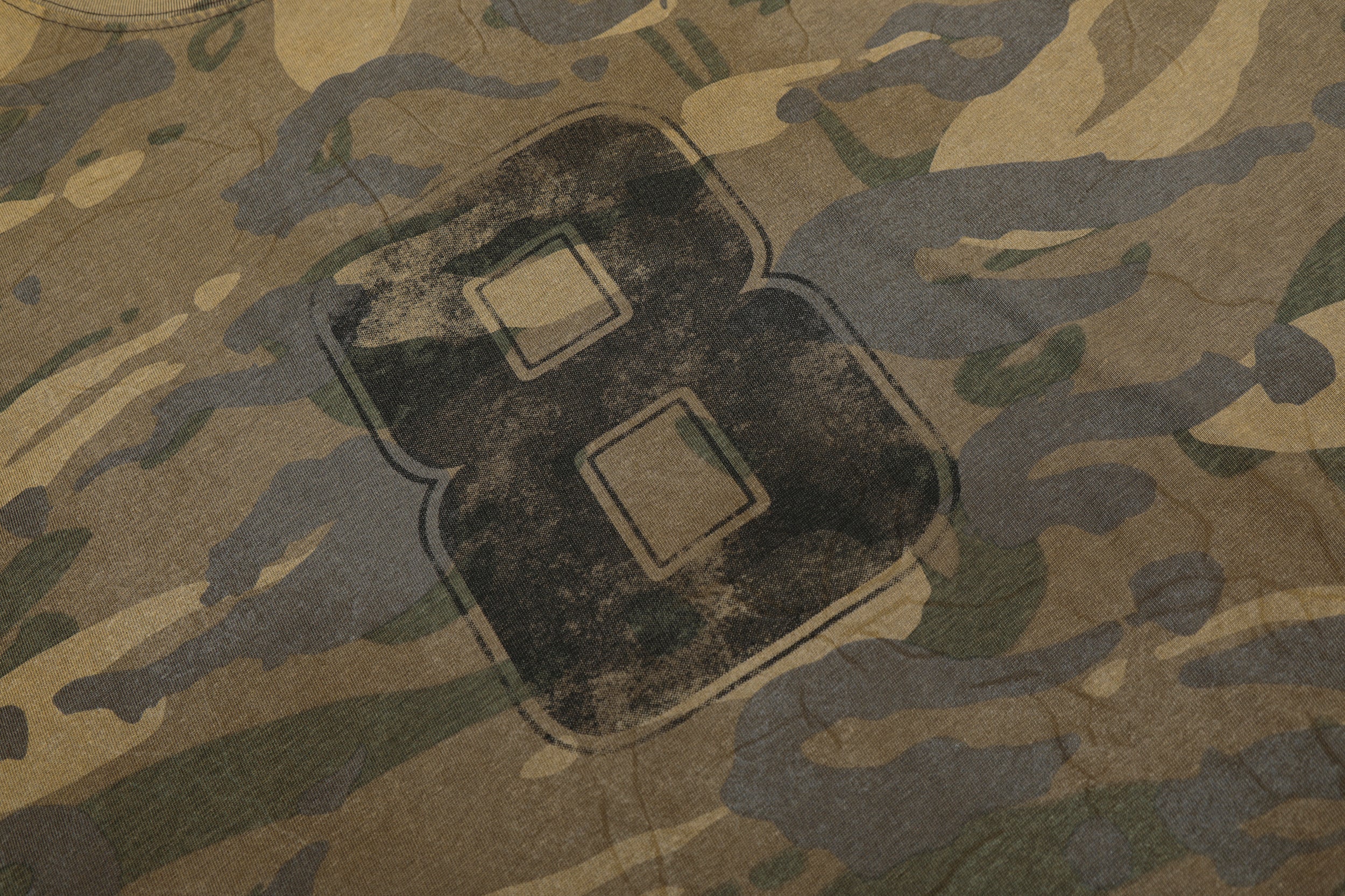 3-6-5.shop Camo Graphic Long Sleeve Tee