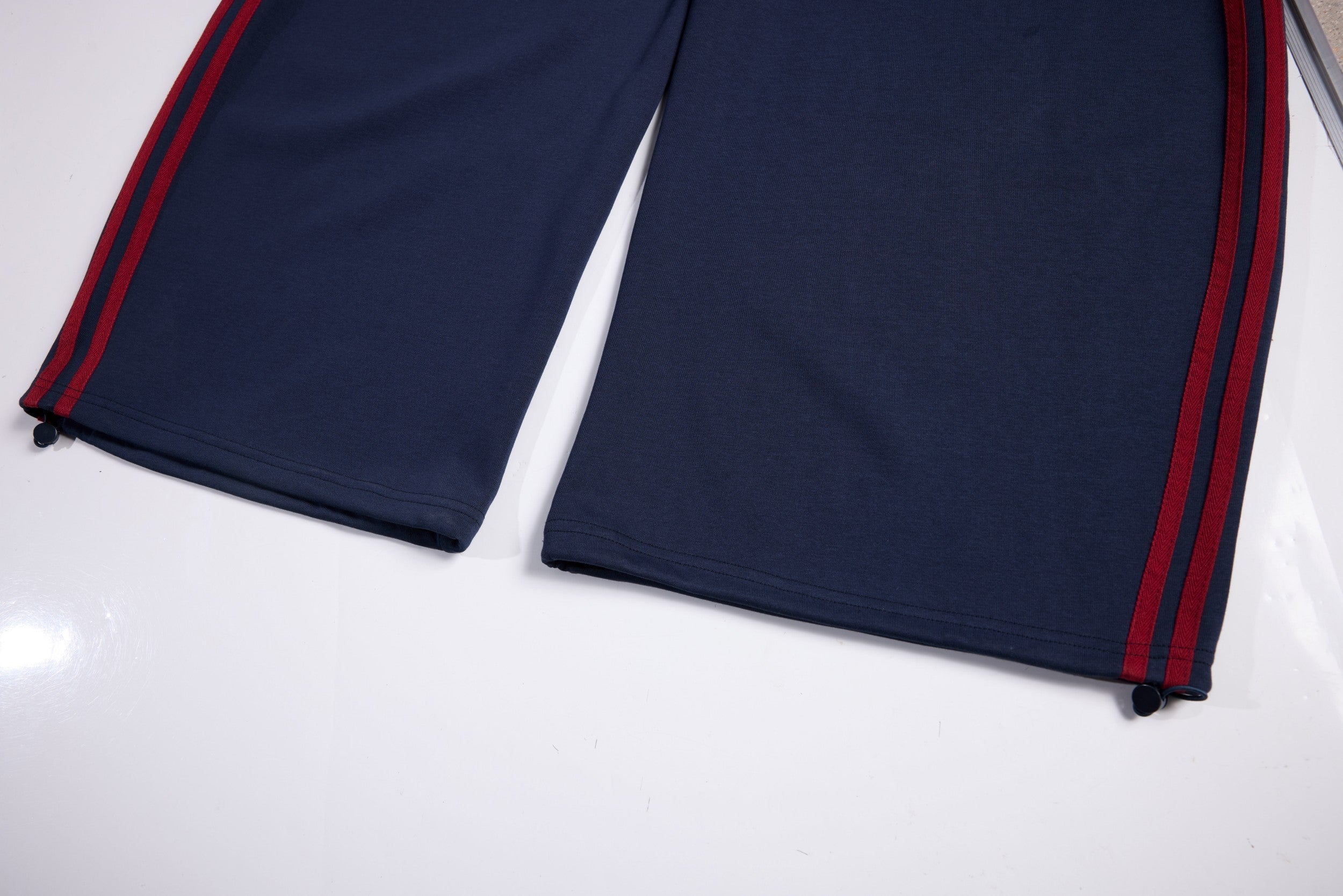 3-6-5.shop Retro College Badge Wide-Leg Sweatpants