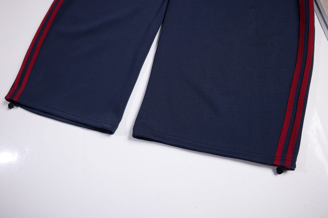 3-6-5.shop Retro College Badge Wide-Leg Sweatpants