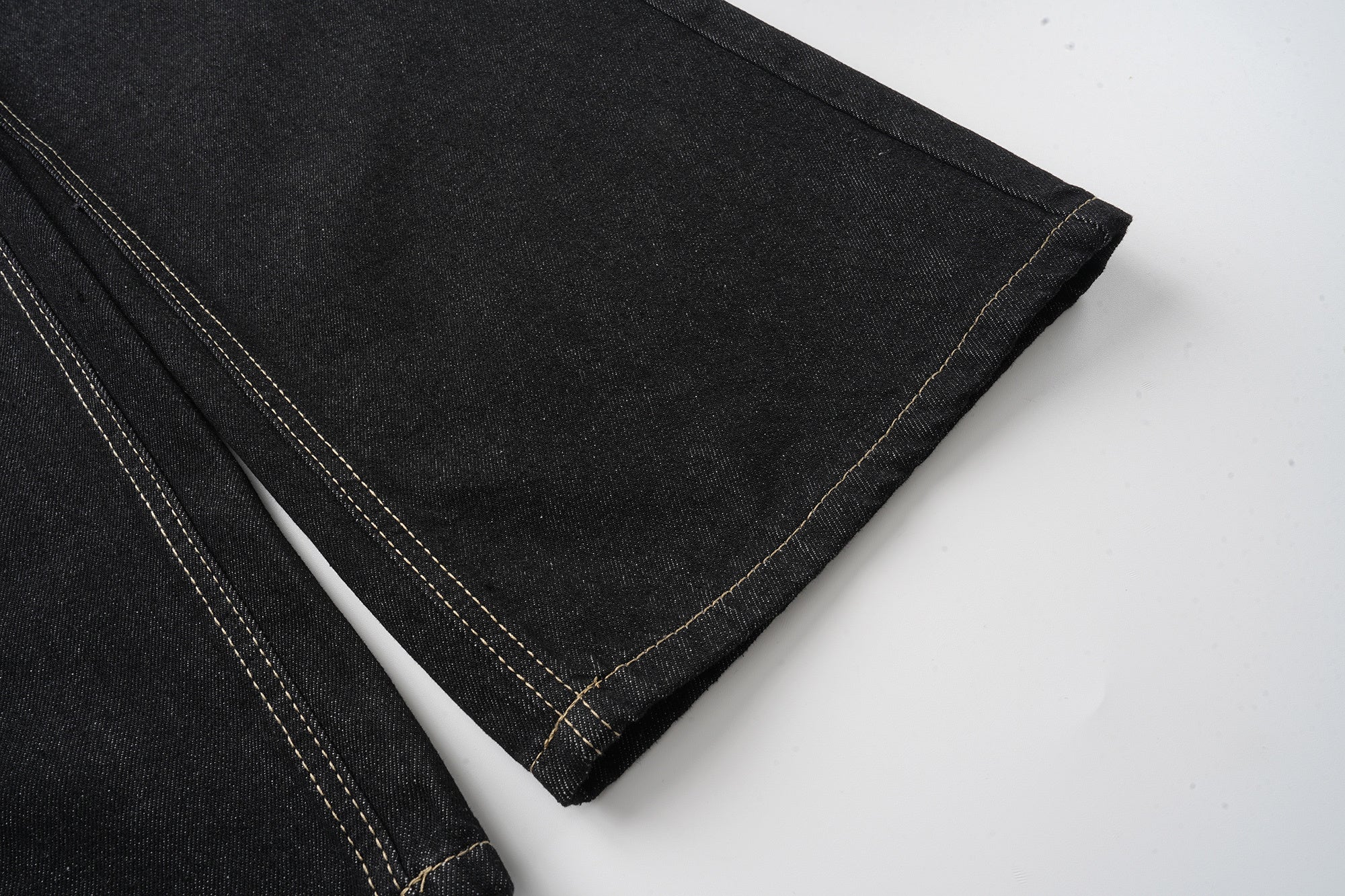 3-6-5.shop Star Script Wide-Leg Jeans