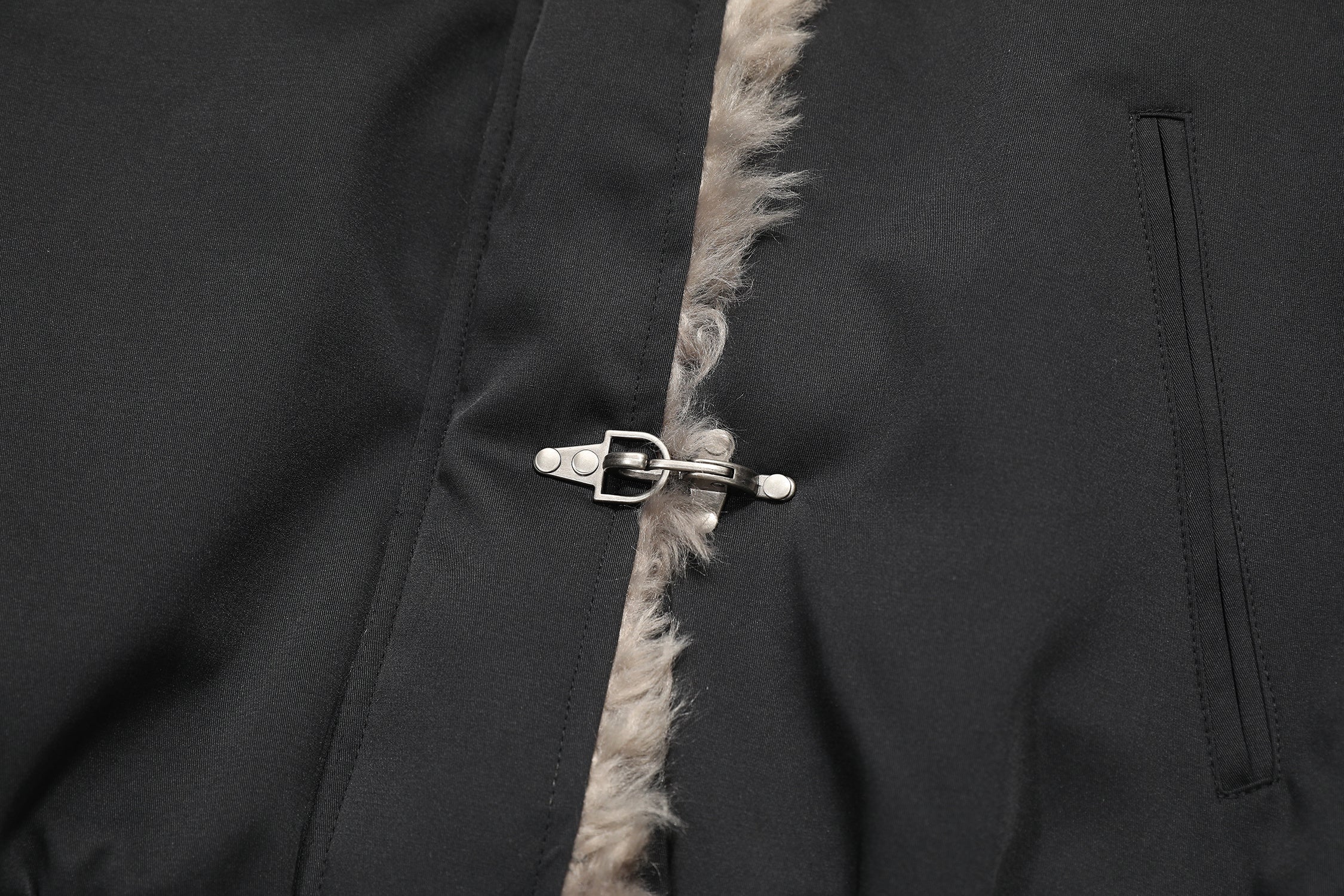 3-6-5.shop Faux-Fur Trim Bomber Jacket