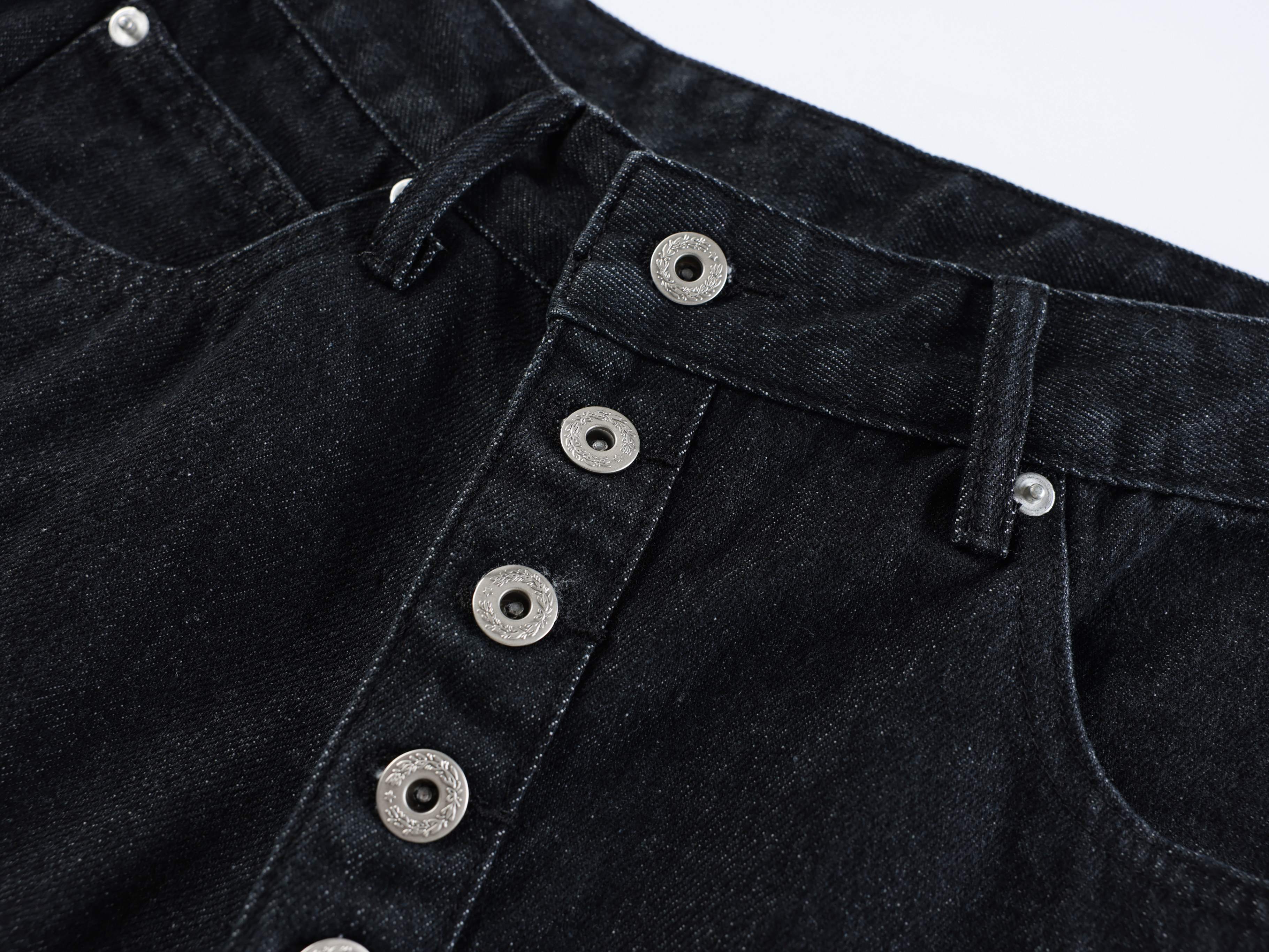 3-6-5.shop “Arc Button Wide Denim Shorts”