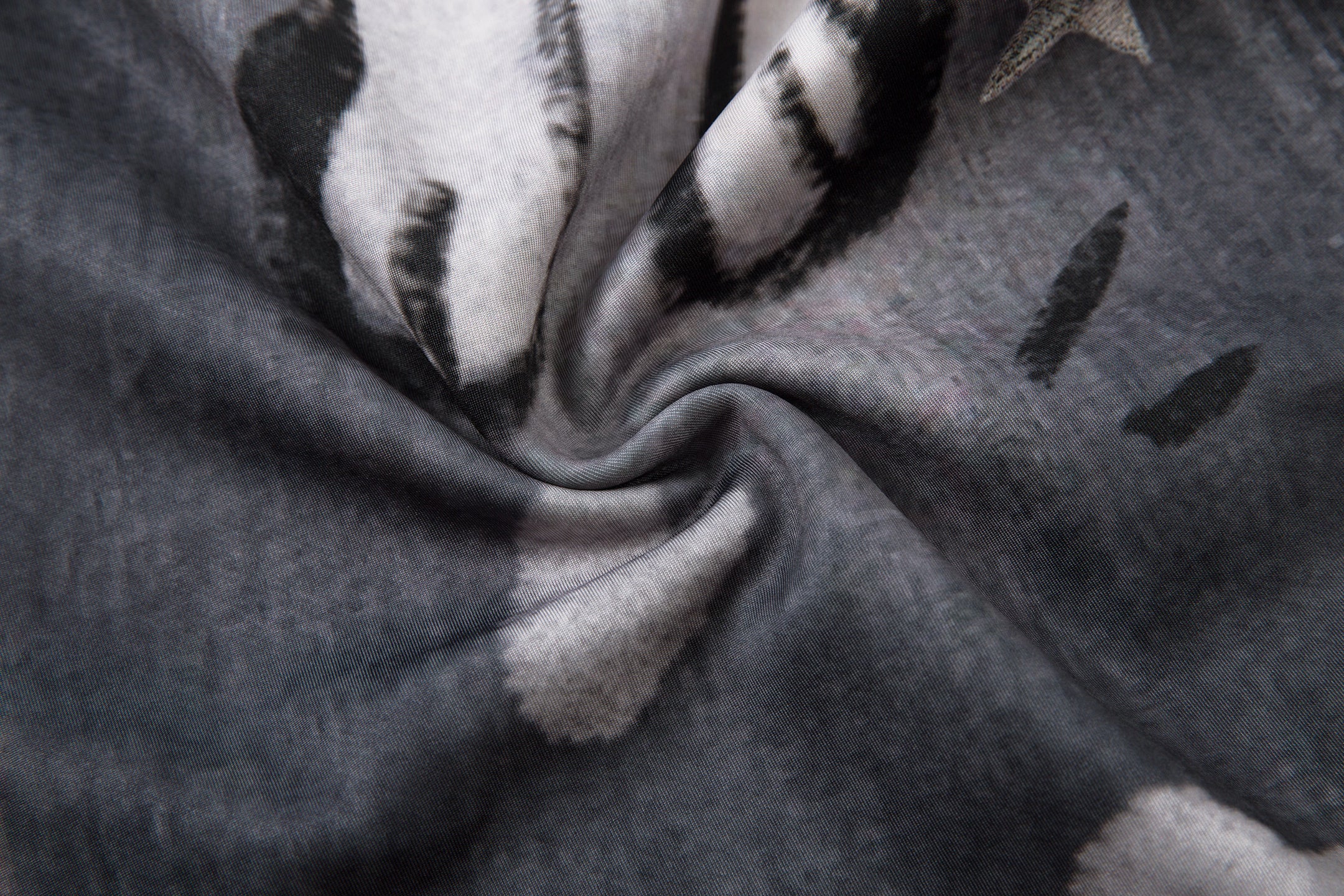 3-6-5.shop Cat Print Barrel Denim Pants