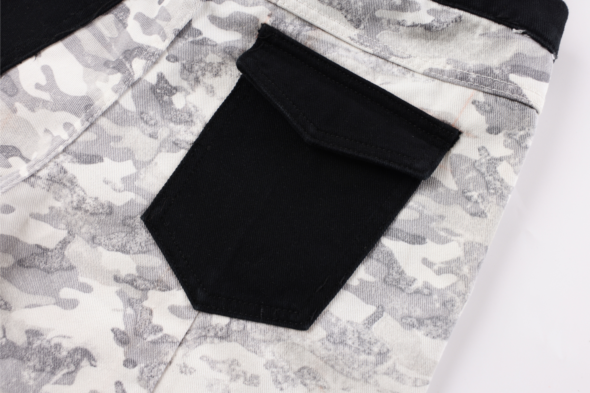 3-6-5.shop Camo Patchwork Cargo Curved Pants