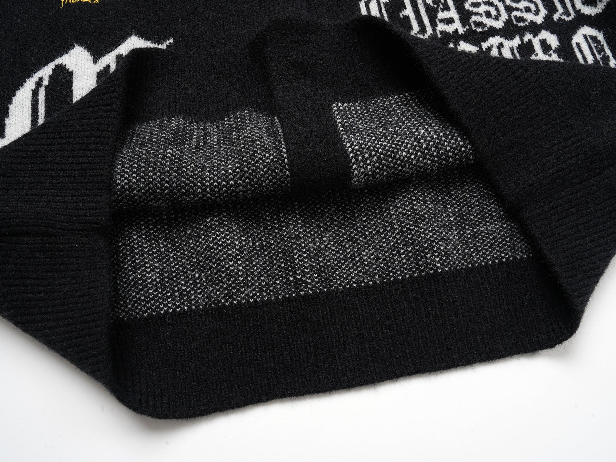 3-6-5.shop Classic Retro Patch Knit Cardigan