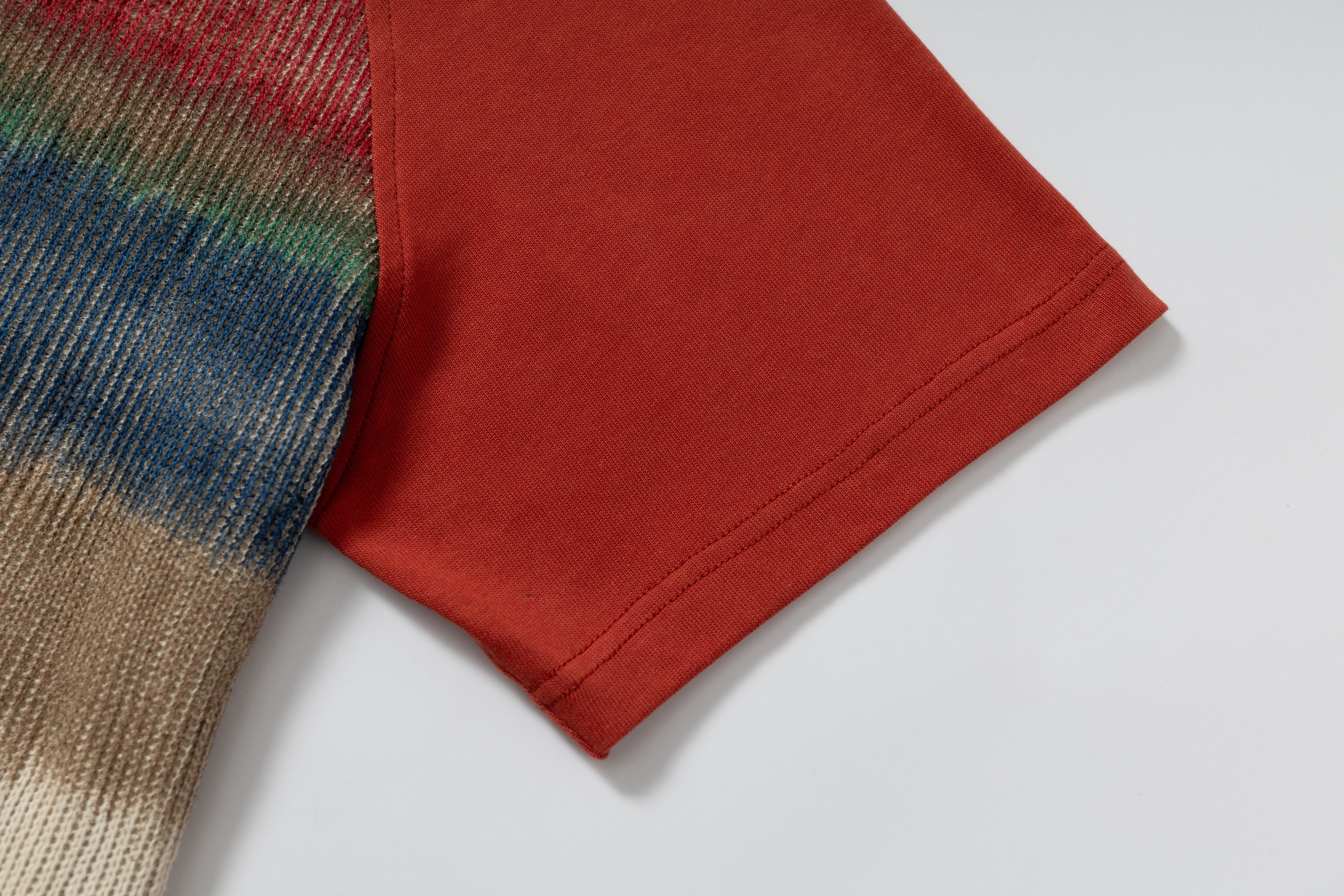 3-6-5.shop Gradient Stripe Raglan Tee