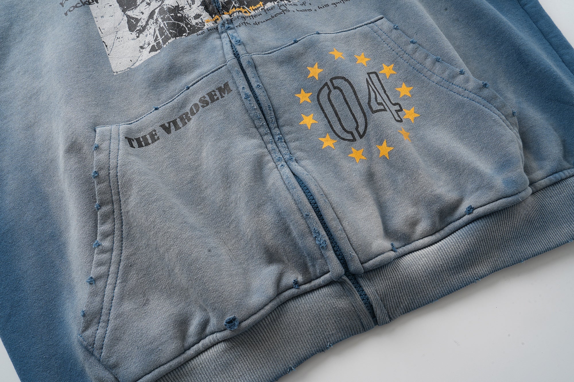 3-6-5.shop Vintage Graphic Zip-Up Hoodie