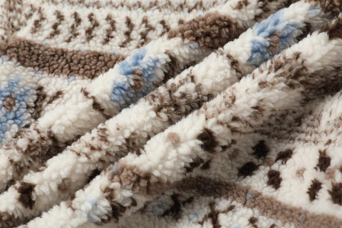 3-6-5.shop Nordic Pattern Fur Hood Jacket