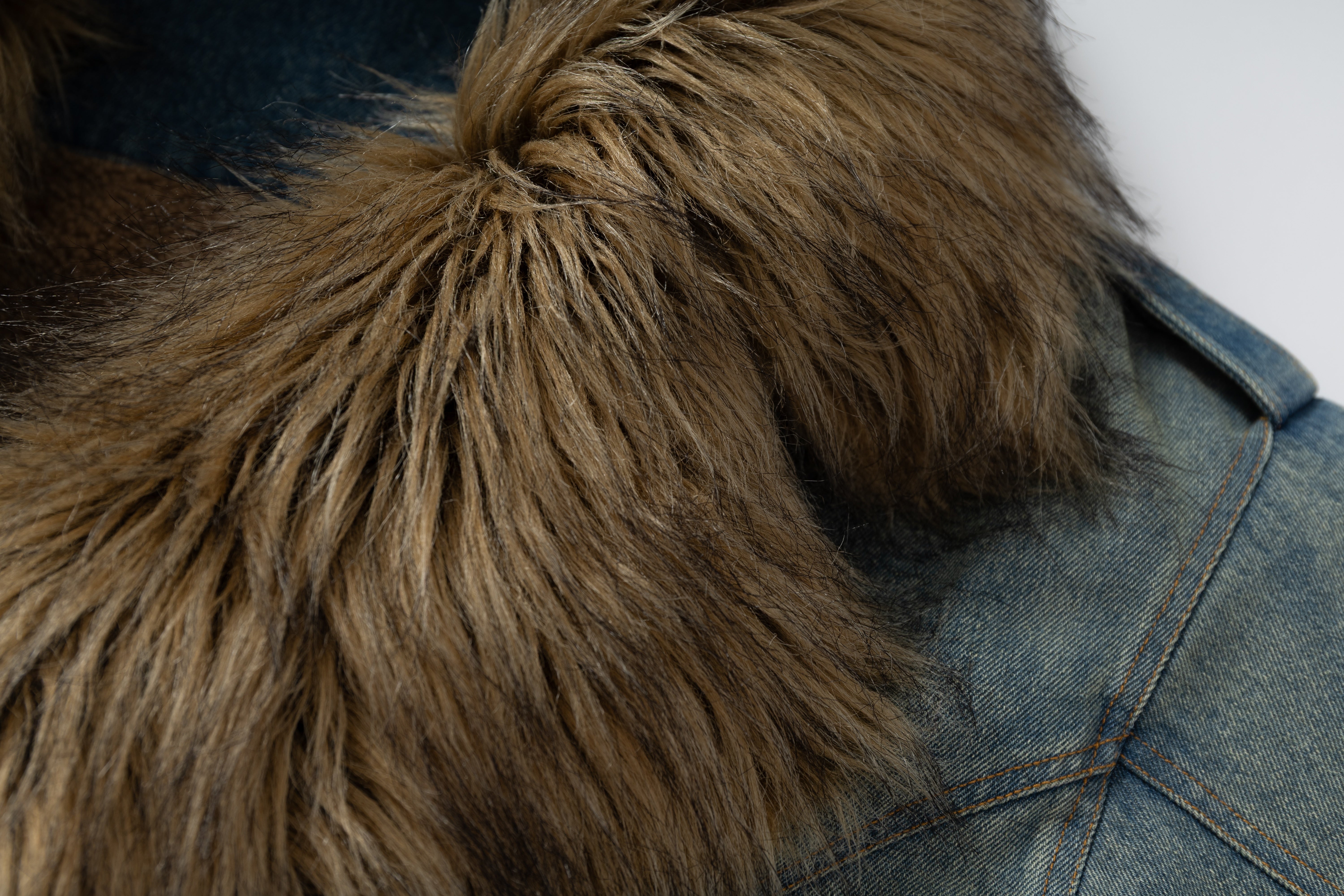 3-6-5.shop Faux-Fur Collar Denim Jacket