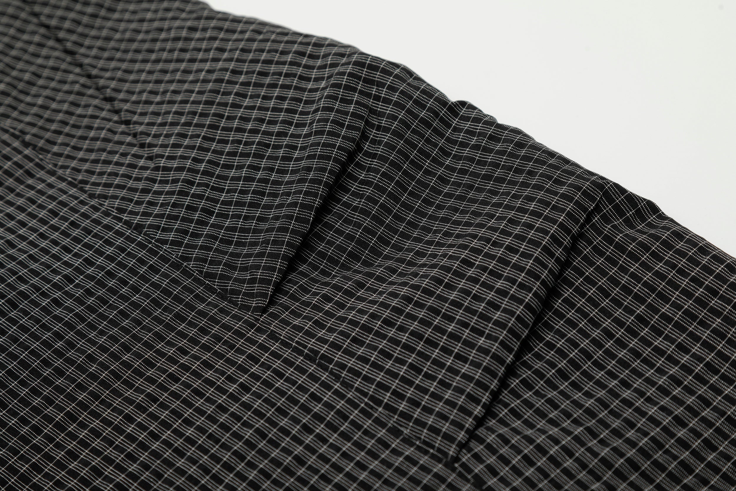 3-6-5.shop Checked Curved-Leg Pants
