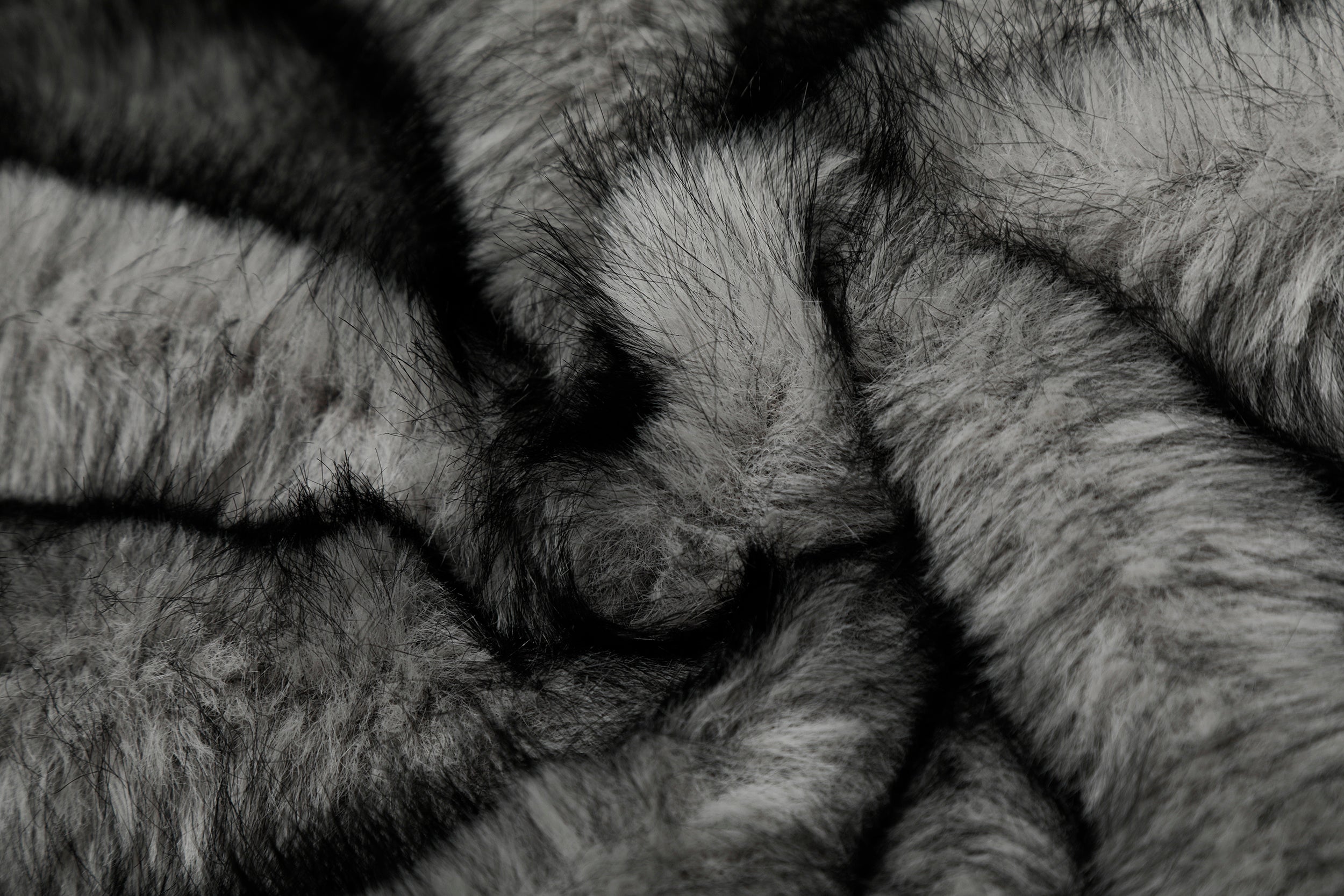 3-6-5.shop Reversible Faux Suede Fur Hooded Jacket