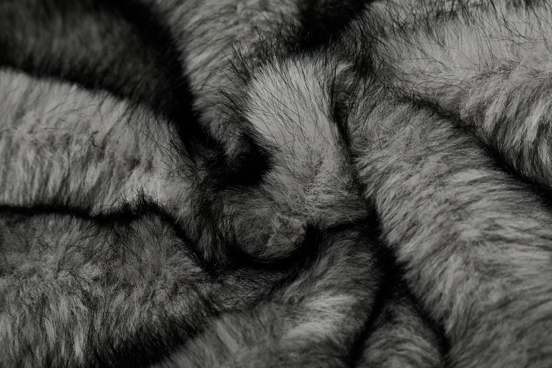 3-6-5.shop Reversible Faux Suede Fur Hooded Jacket