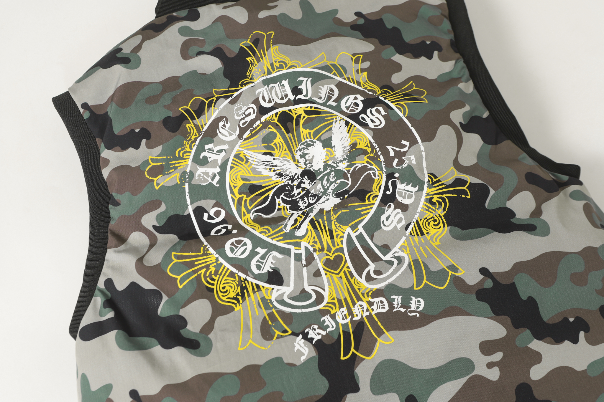 3-6-5.shop Camo Angel Graphic Vest