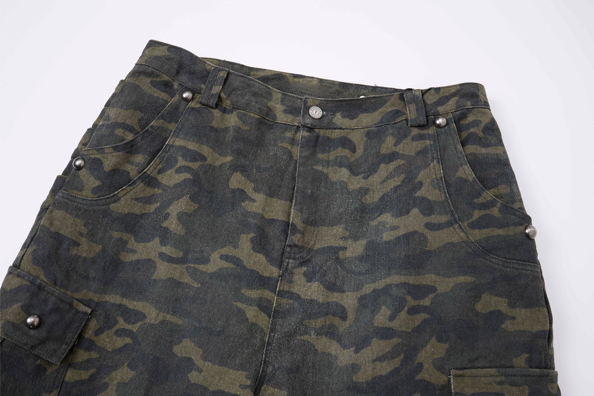 3-6-5.shop Camo Wide-Leg Cargo Pants
