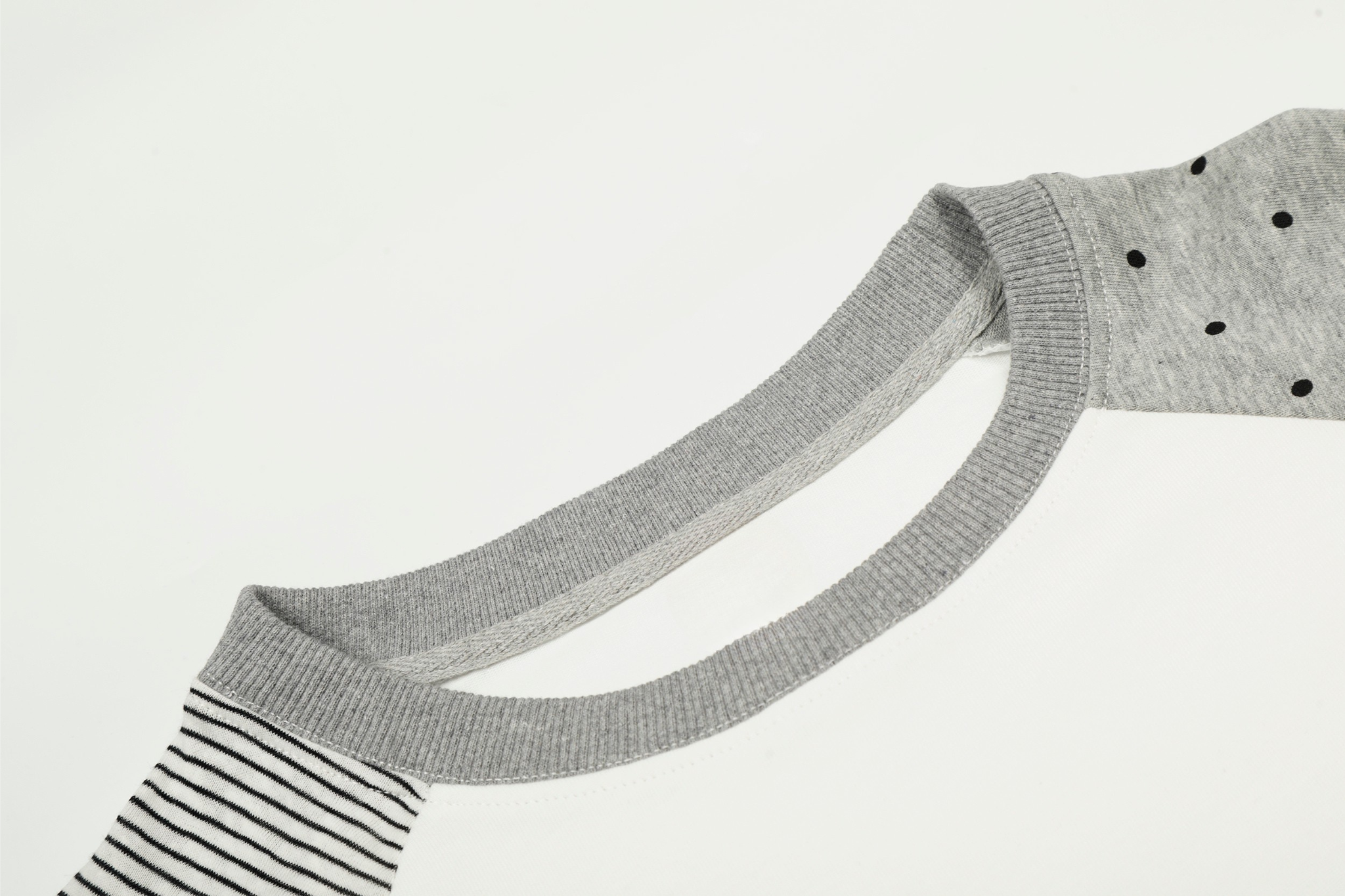 3-6-5.shop Raglan Long Sleeve Tee