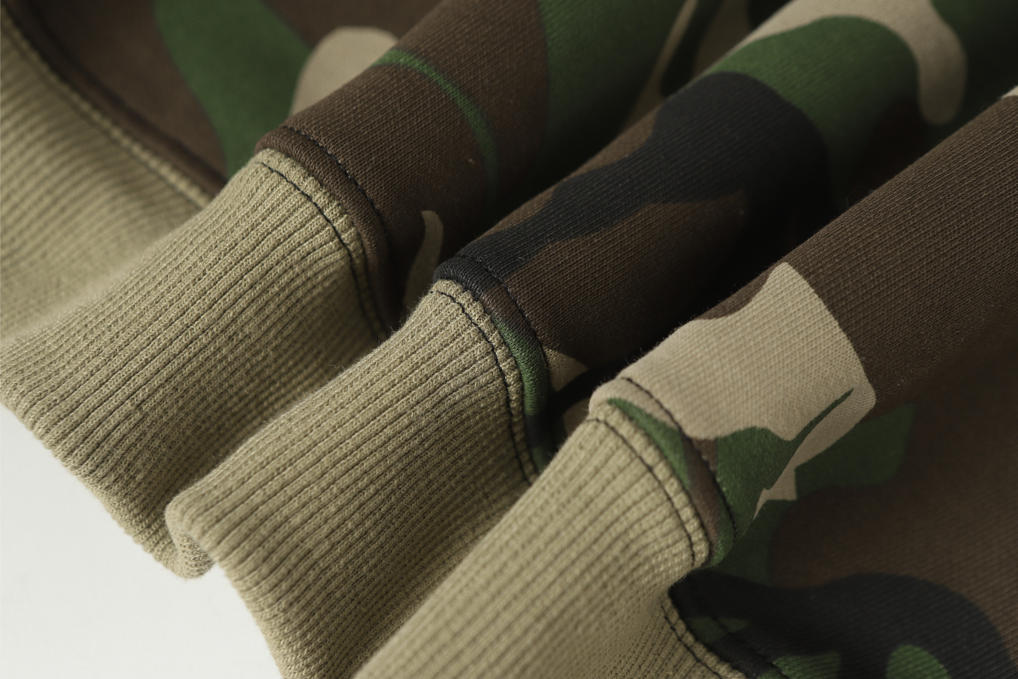 3-6-5.shop Camo Angel Graphic Zip Hoodie