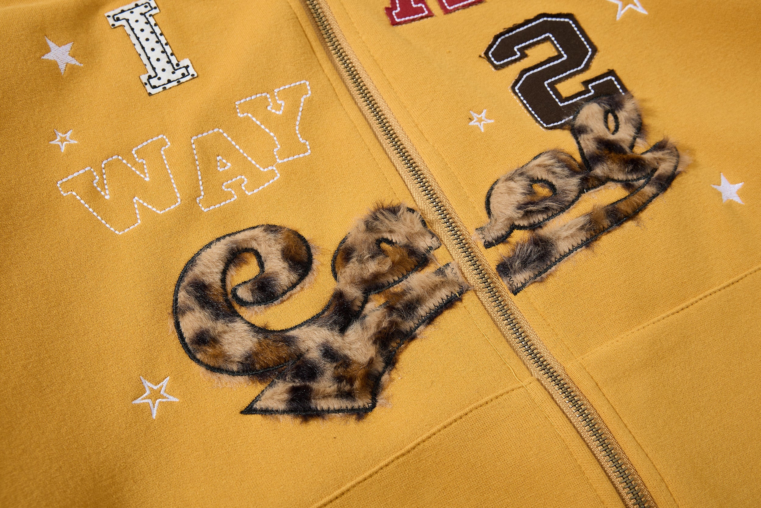 3-6-5.shop Vintage Graphic Zip Hoodie