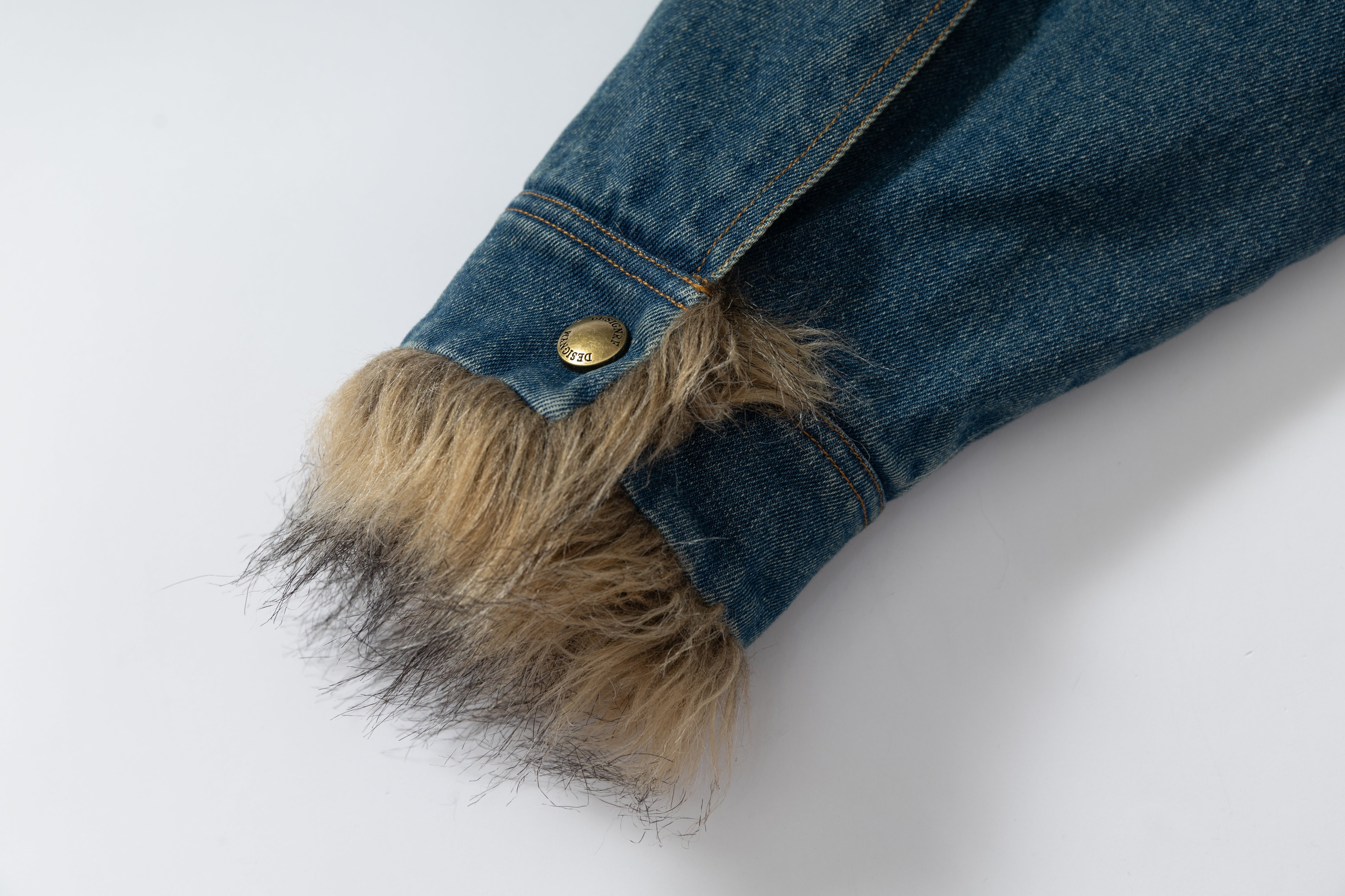 3-6-5.shop Faux-Fur Collar Denim Jacket