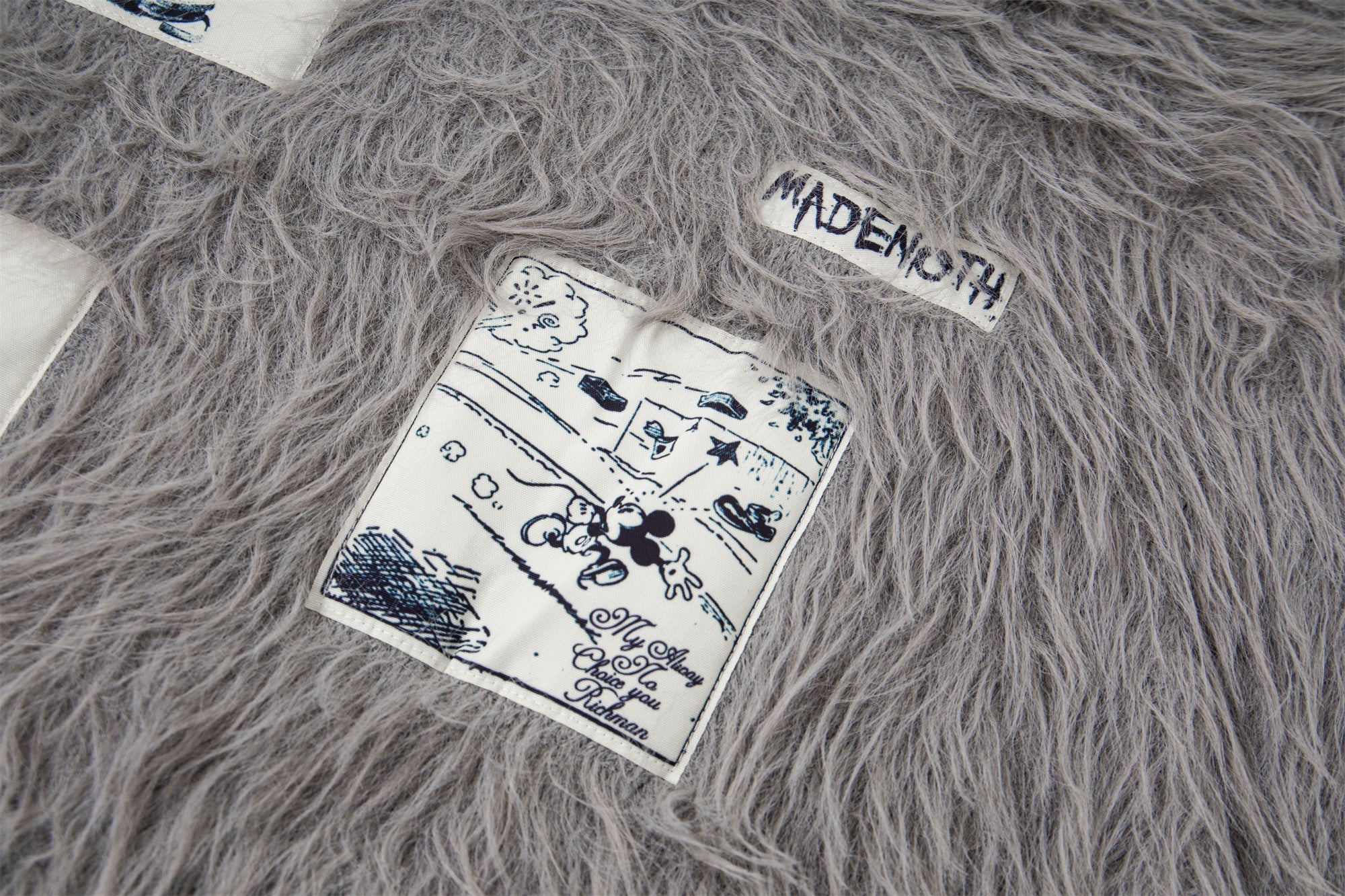 3-6-5.shop Long-Fur Graphic Sweater