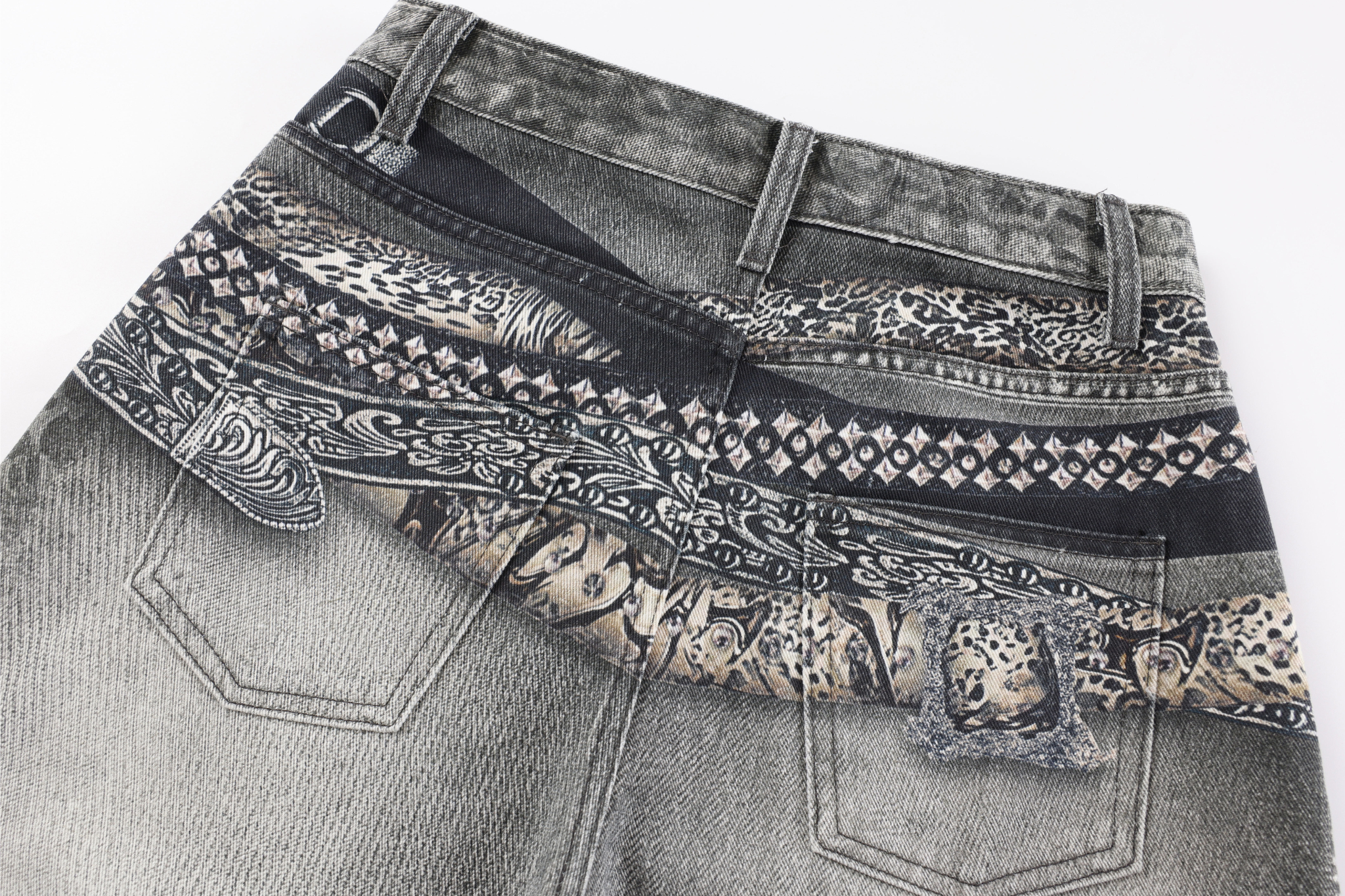 3-6-5.shop Bandana Patch Curved Denim Pants