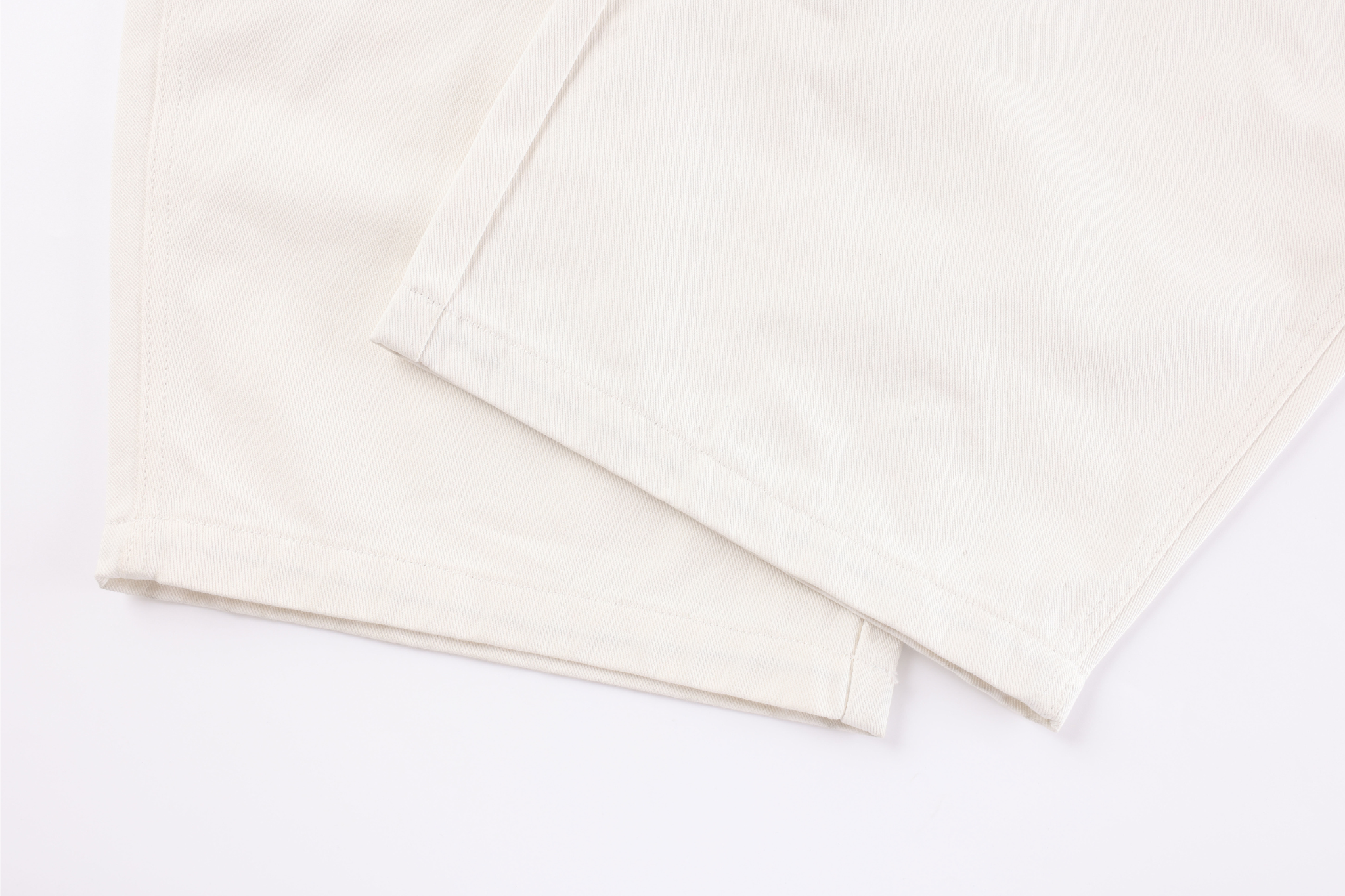 3-6-5.shop Chain Print Cross Barrel Jeans