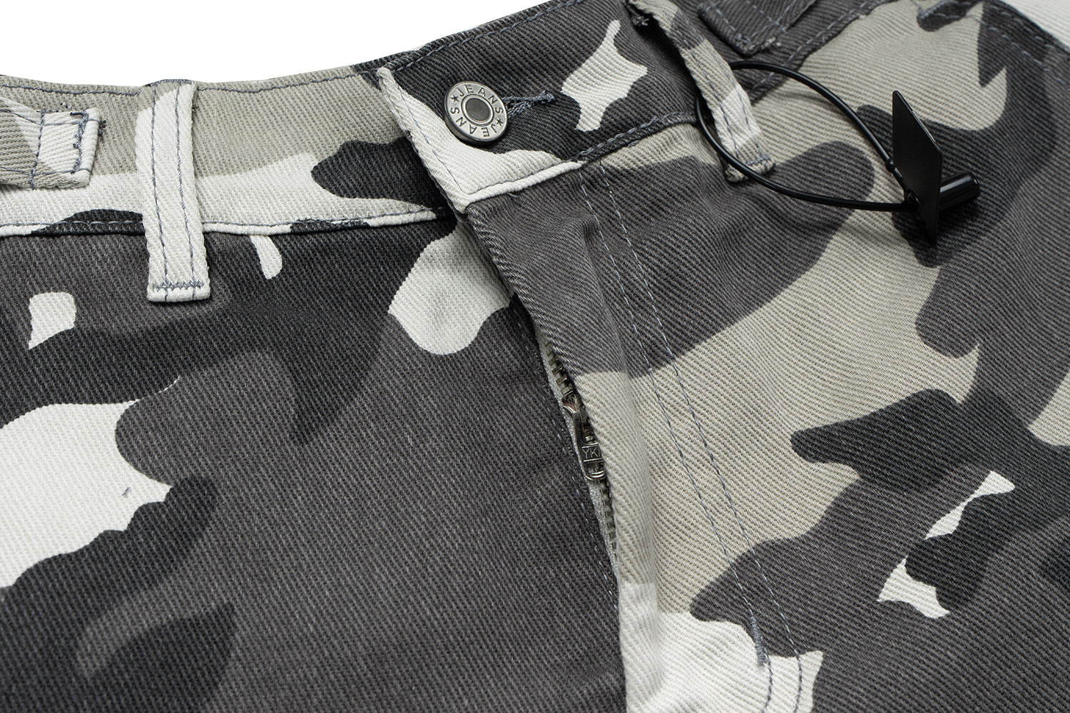 3-6-5.shop Layered Camo Cargo Shorts