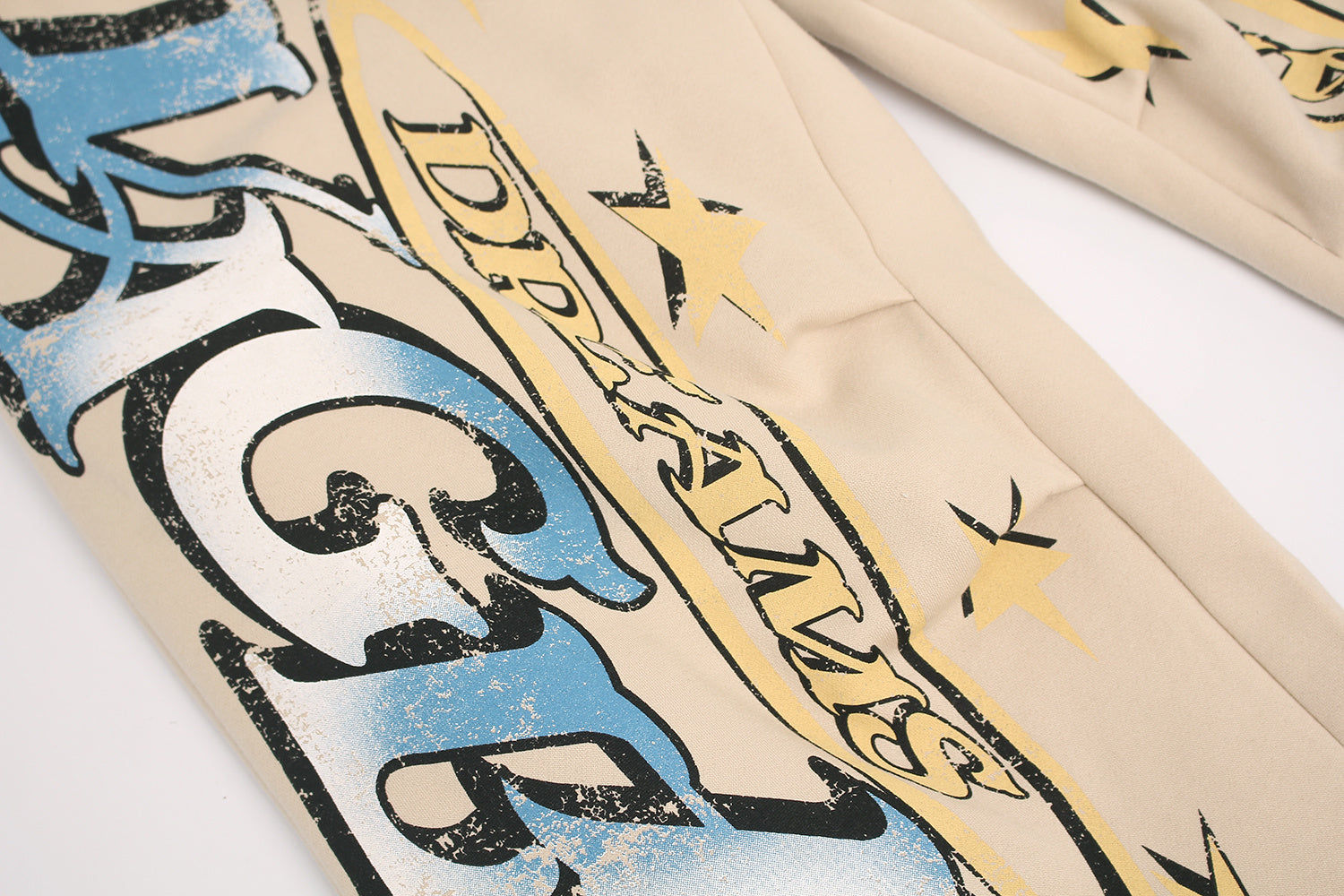 3-6-5.shop Fleece-Lined Letter Graphic Wide-Leg Sweatpants