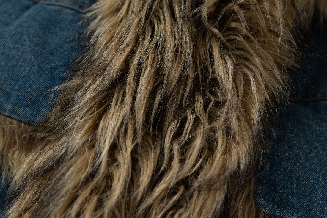3-6-5.shop Faux-Fur Collar Denim Jacket
