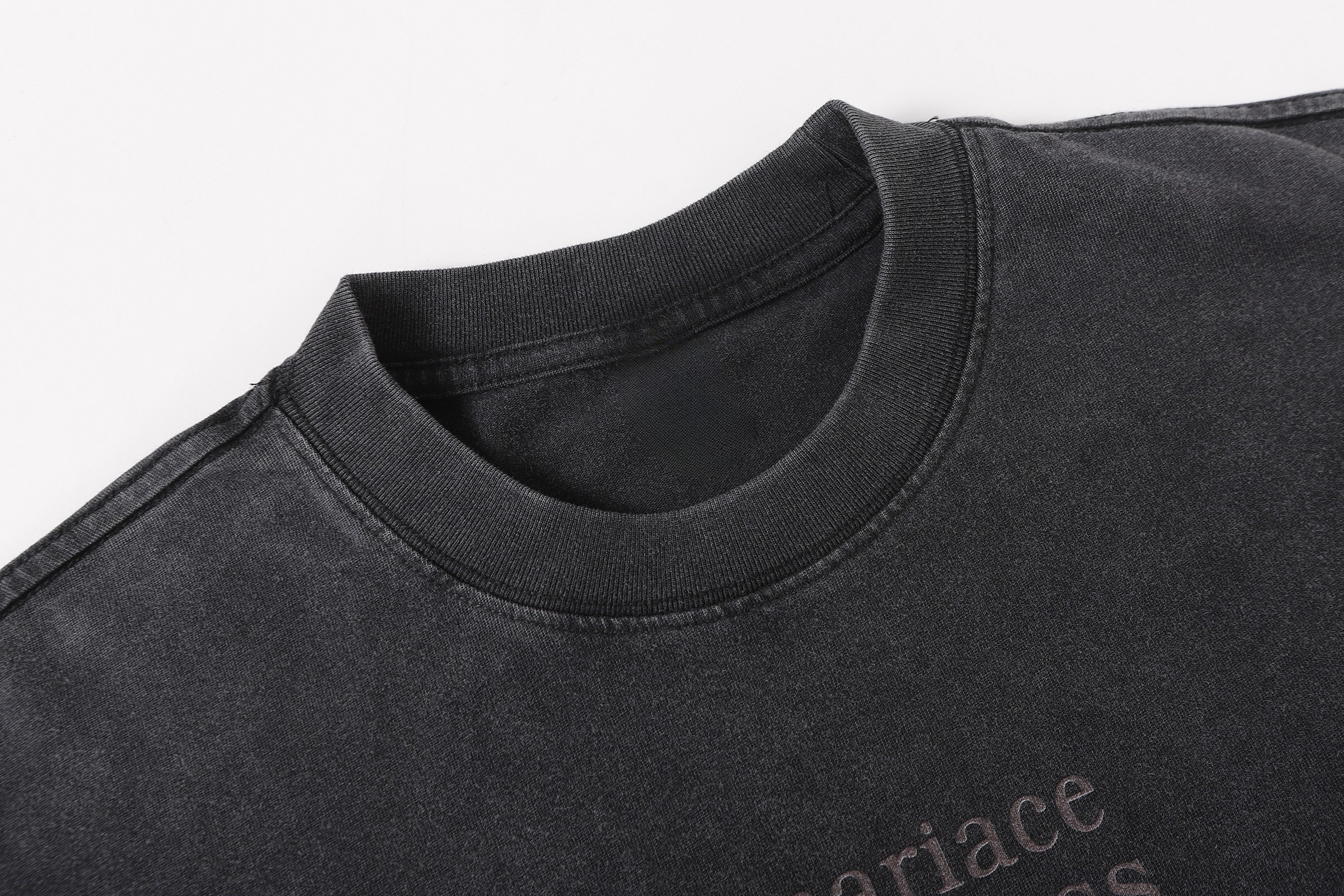 3-6-5.shop Cross Graphic Vintage Long Sleeve Tee