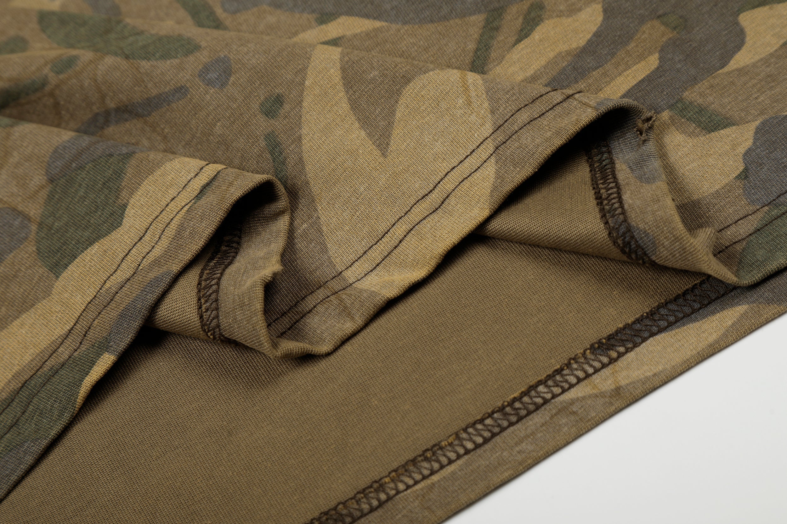 3-6-5.shop Camo Graphic Long Sleeve Tee