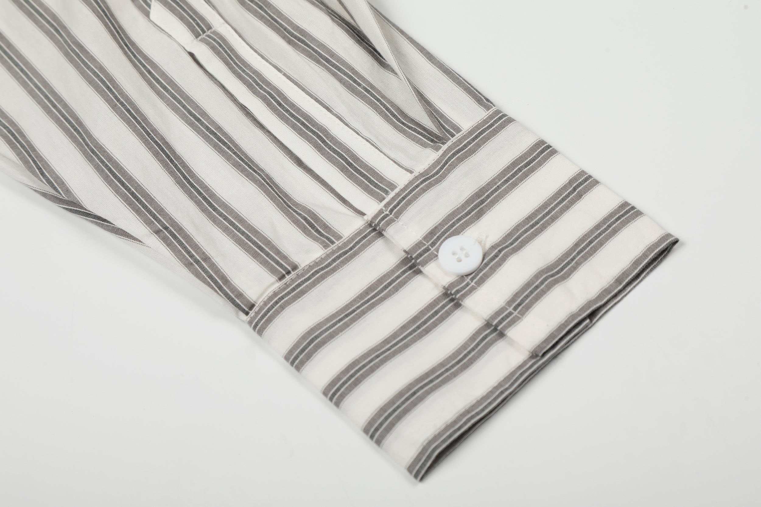 3-6-5.shop Striped Tie-Detail Button-Up Shirt
