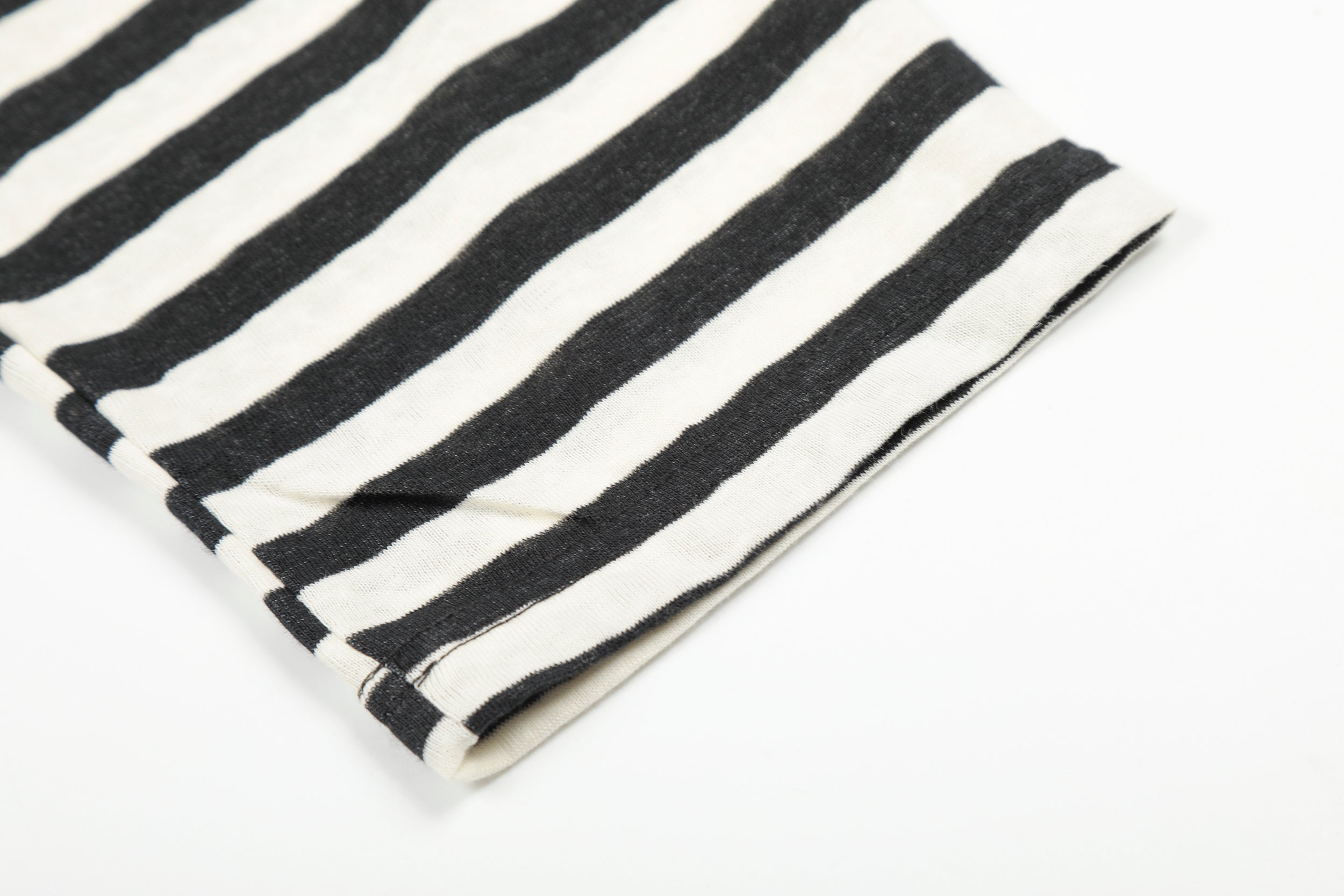 3-6-5.shop Cross Graphic Raglan Long Sleeve Tee