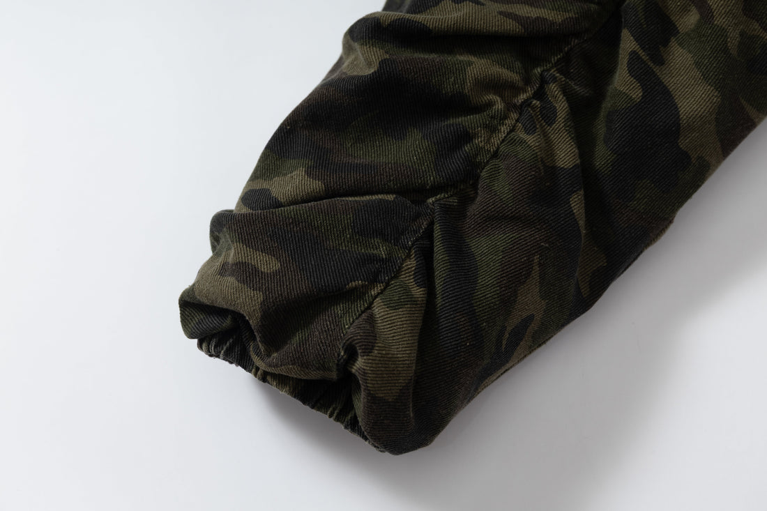 3-6-5.shop Camo Hook Detail Distressed Jacket