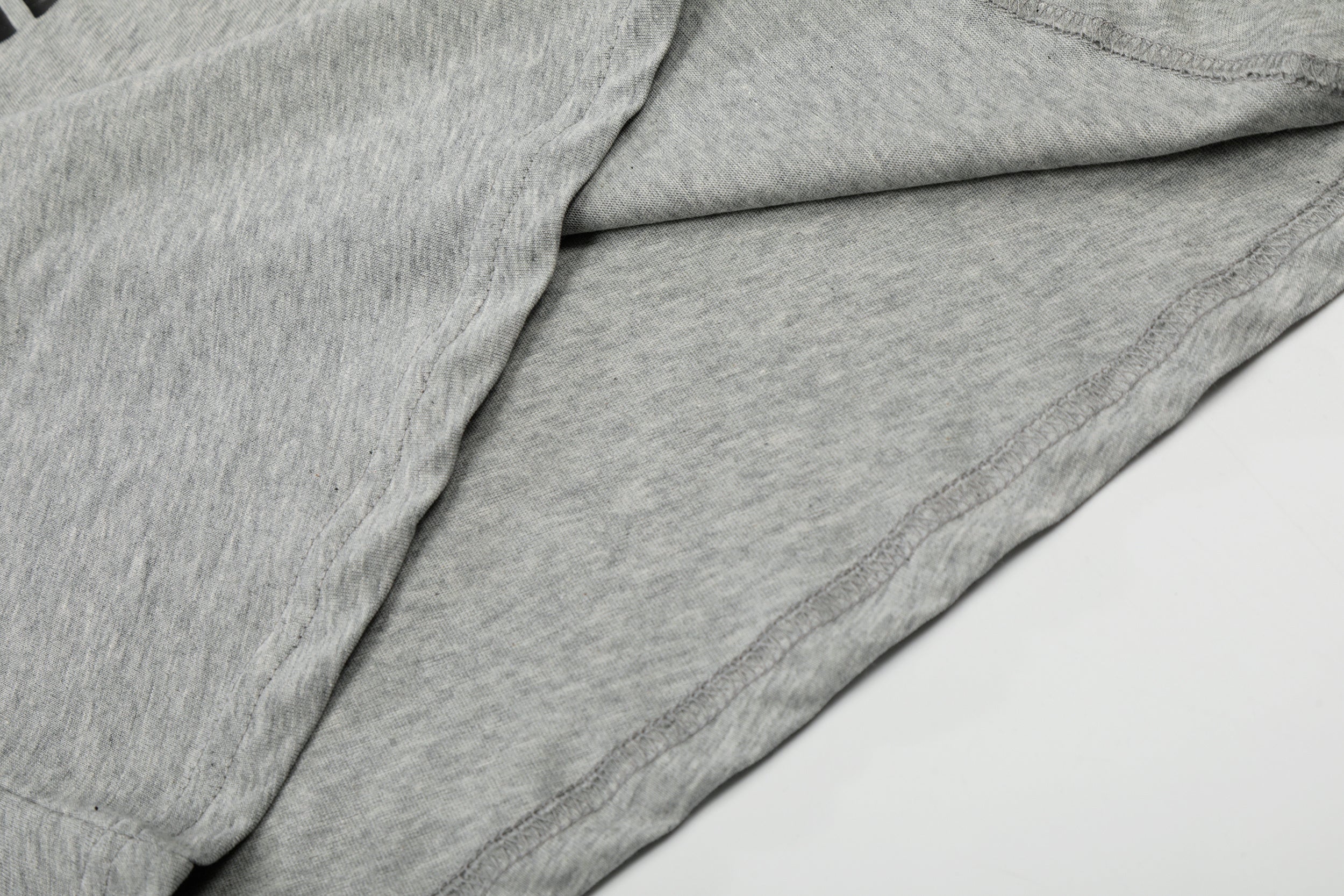 3-6-5.shop “I ♥ EMO” Raglan Long Sleeve Tee