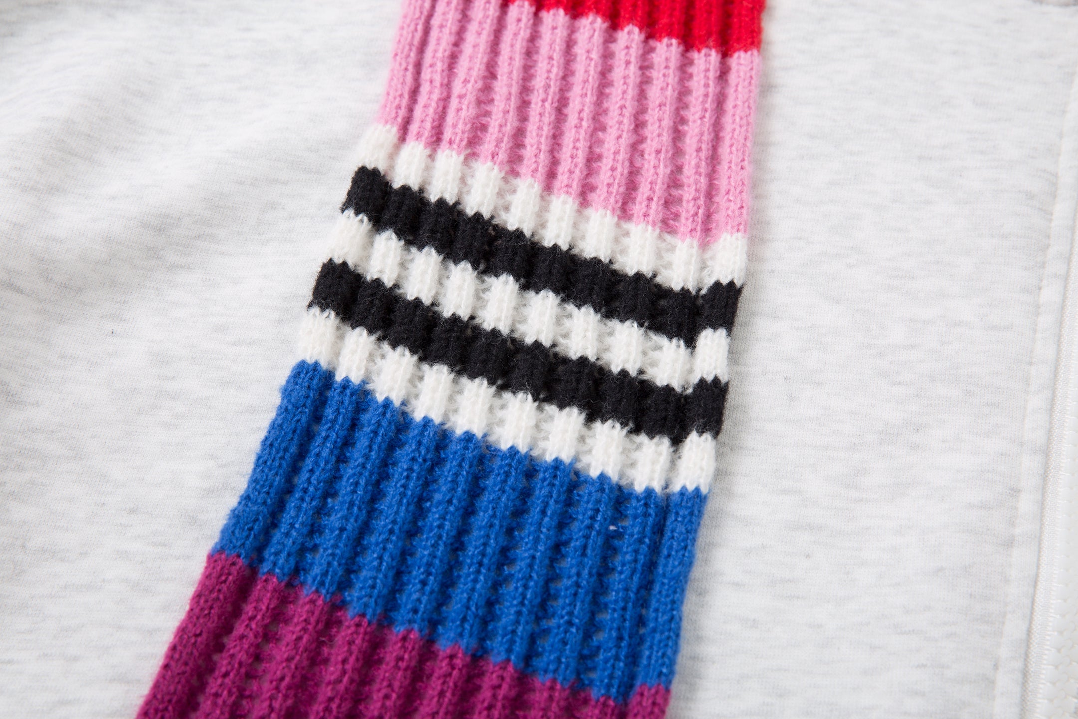 3-6-5.shop Color-Block Scarf Hooded Zip Jacket