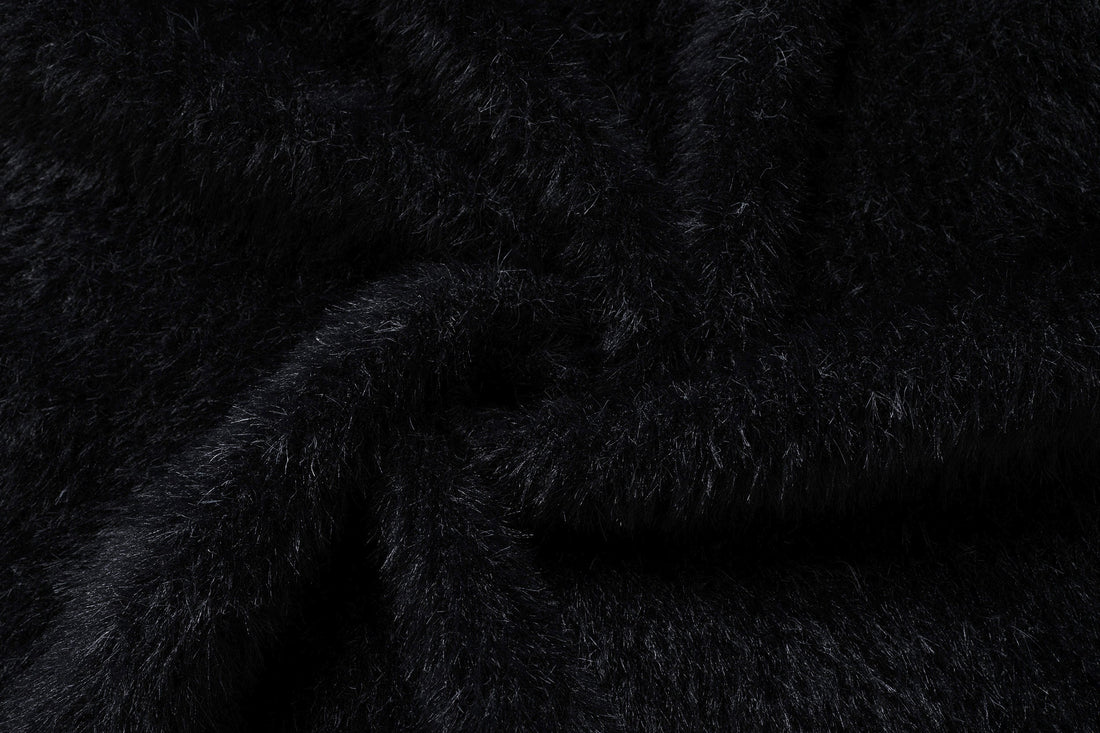 3-6-5.shop Fluffy Crest Knit Sweater