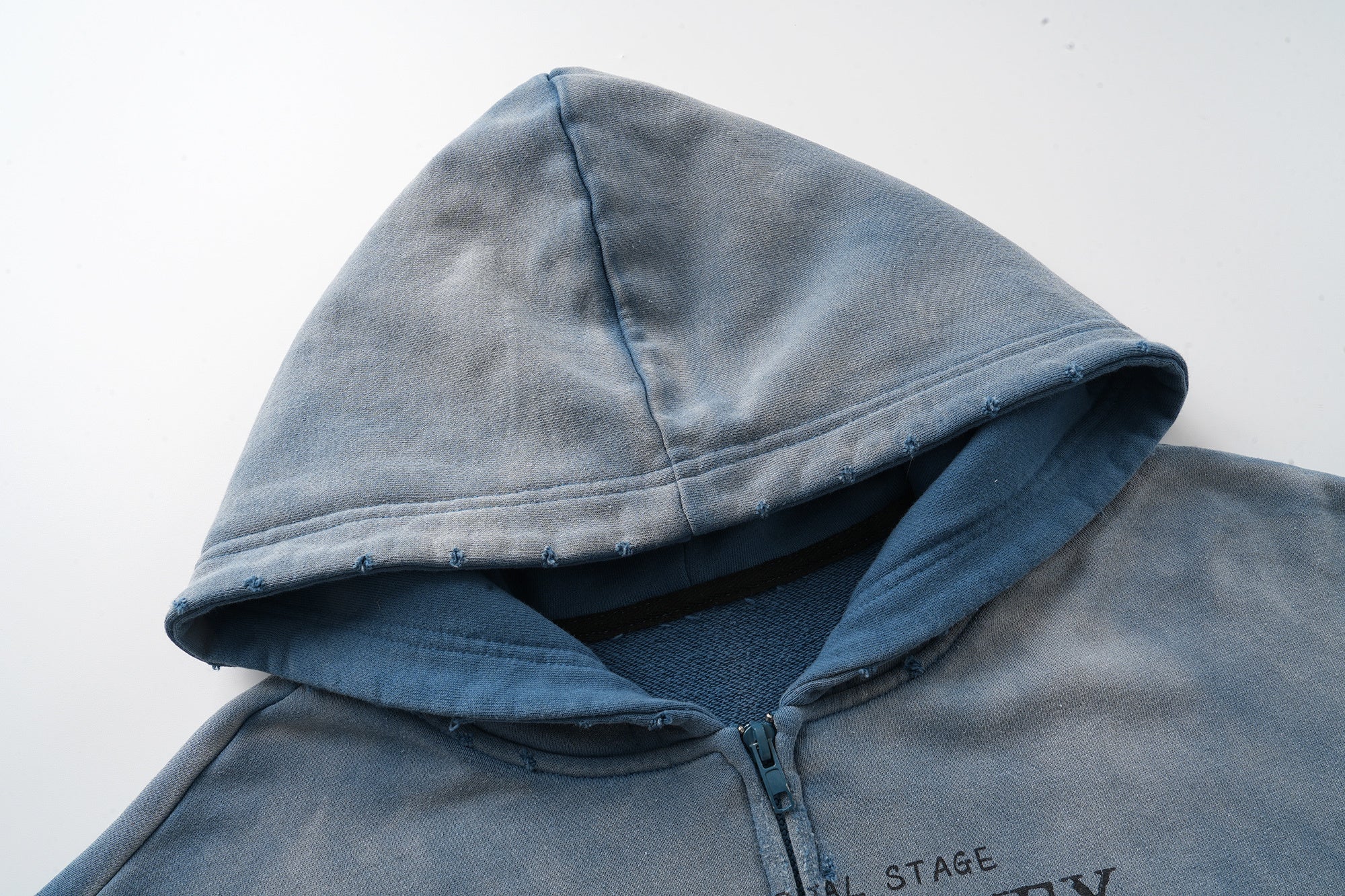 3-6-5.shop Vintage Graphic Zip-Up Hoodie