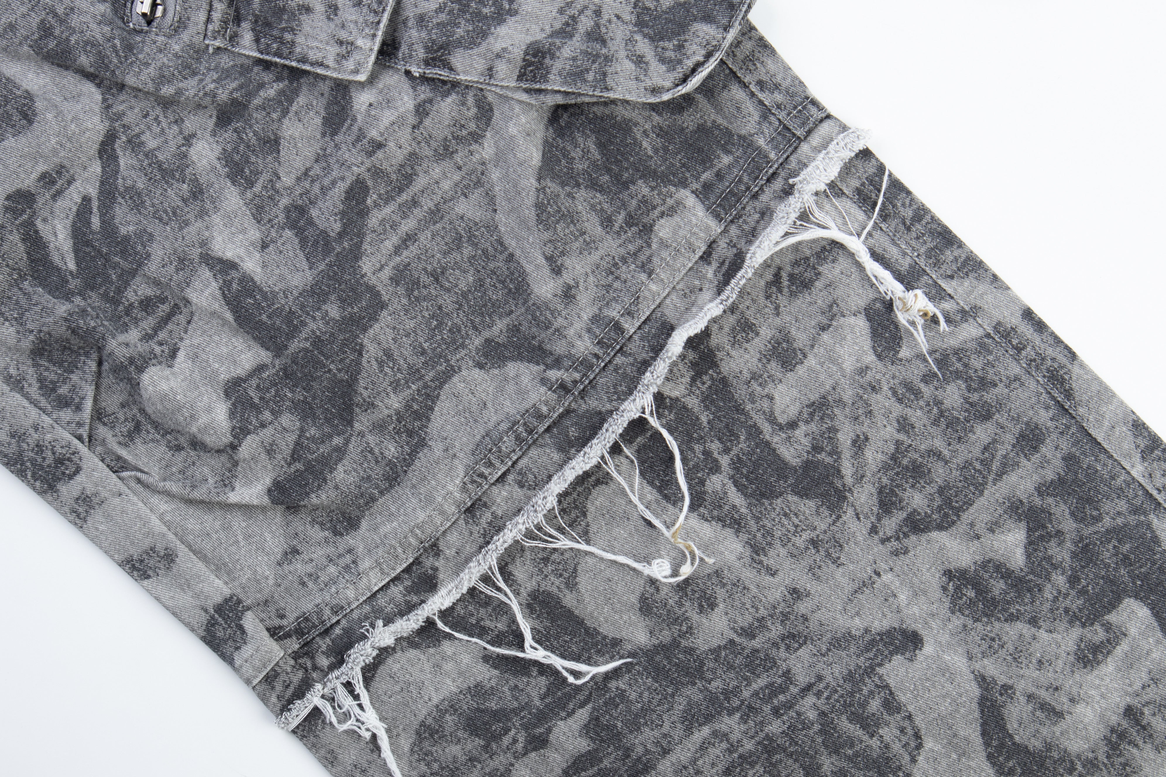 3-6-5.shop Distressed Multi-Pocket Cargo Pants